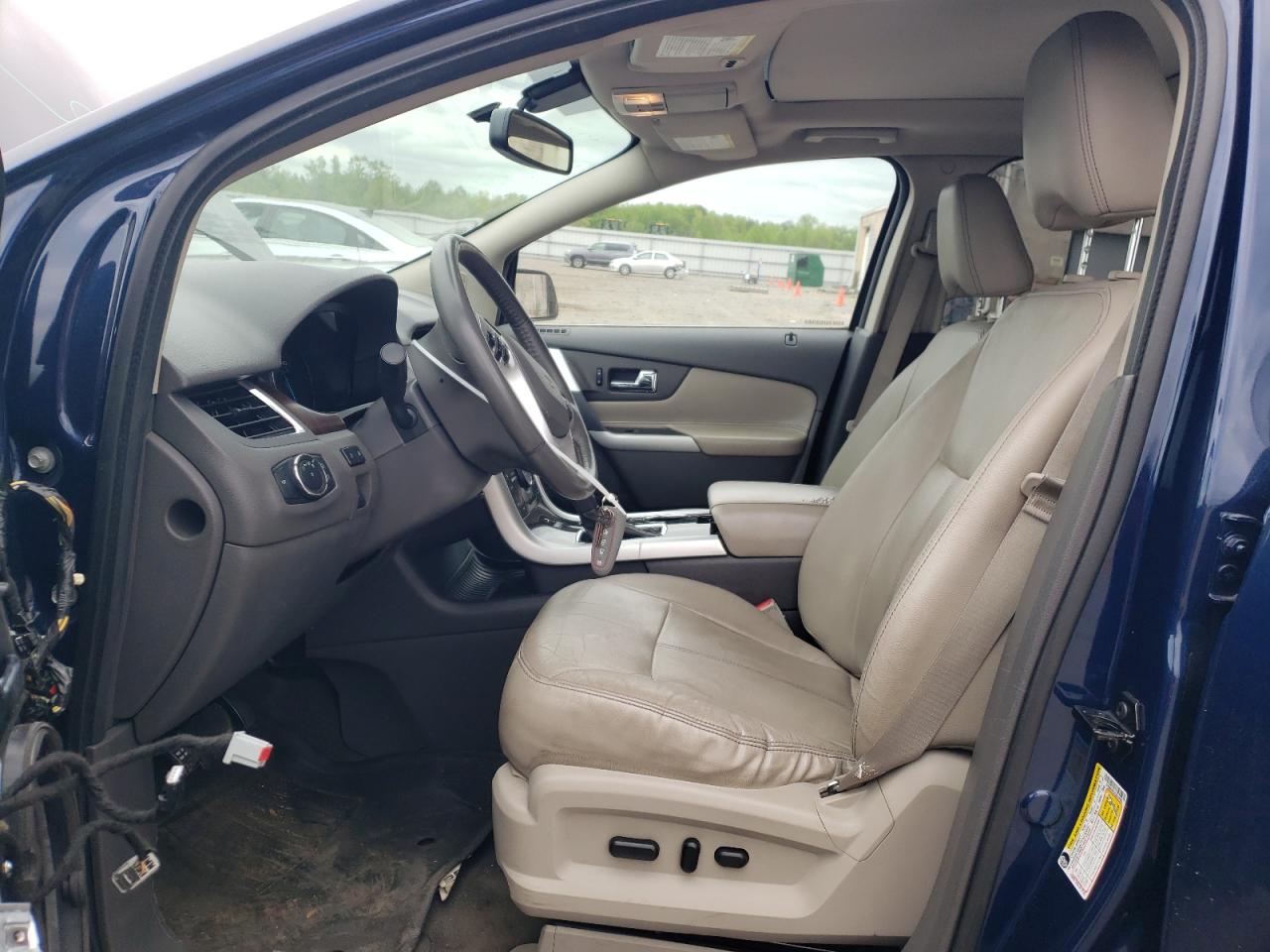 Photo 6 VIN: 2FMDK3KC2CBA39983 - FORD EDGE 