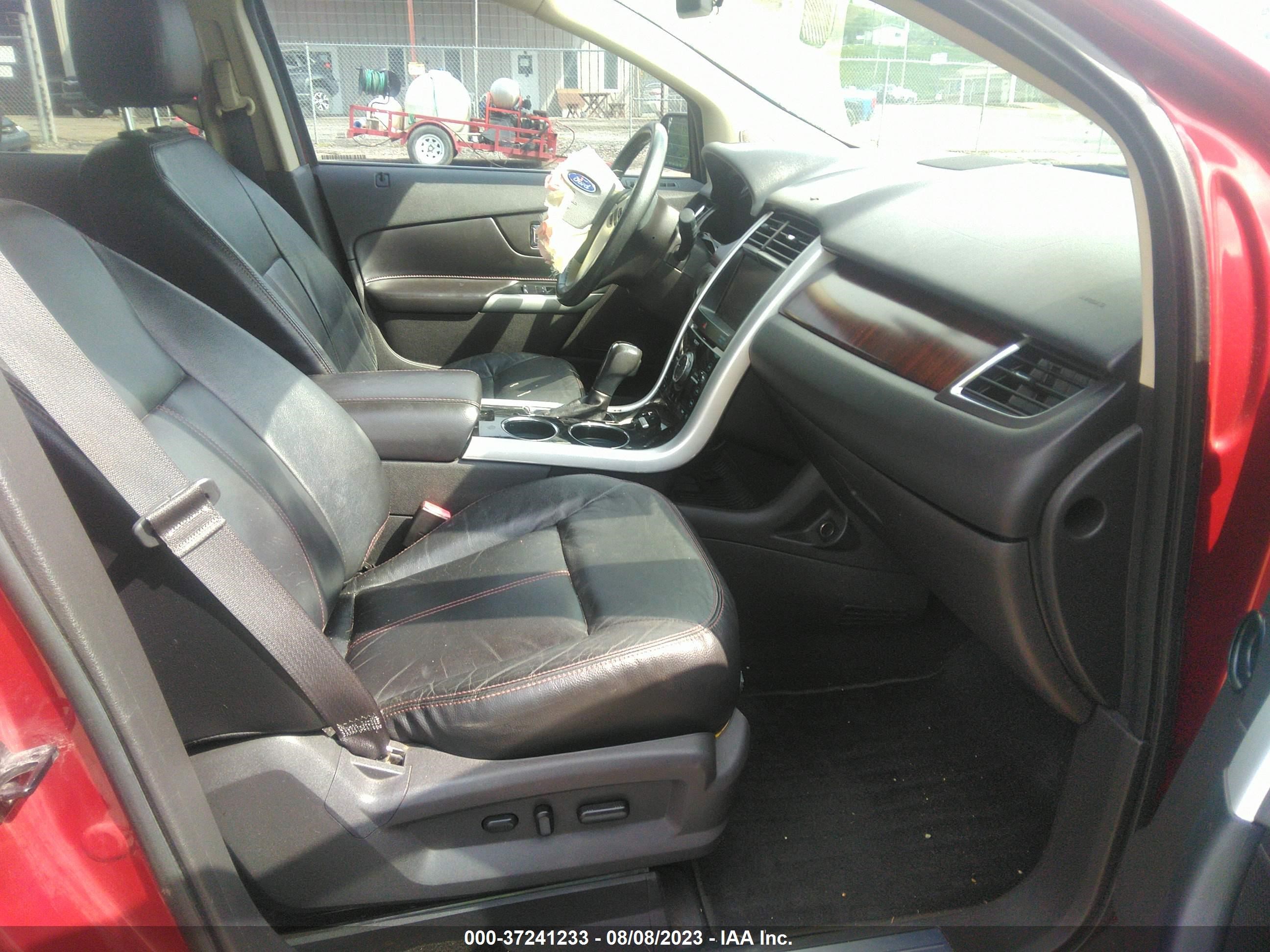 Photo 4 VIN: 2FMDK3KC2DBC18364 - FORD EDGE 