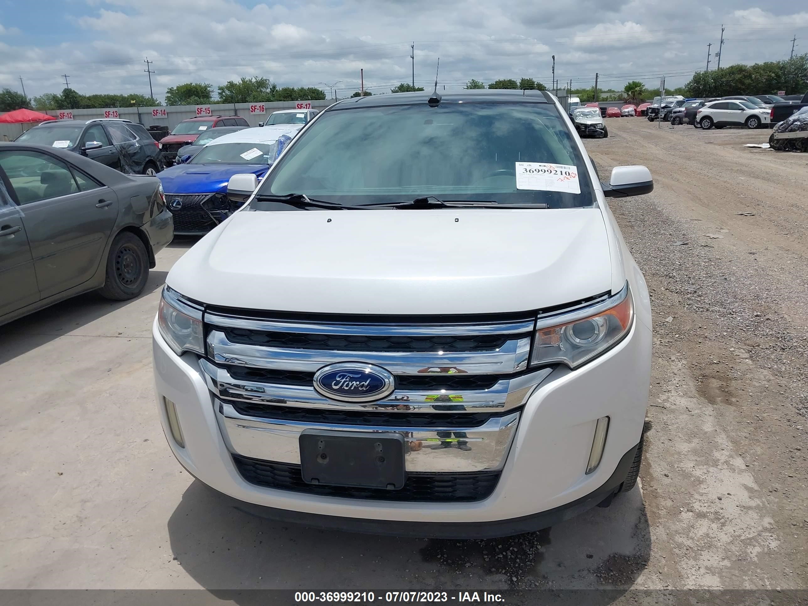 Photo 11 VIN: 2FMDK3KC3DBB25465 - FORD EDGE 