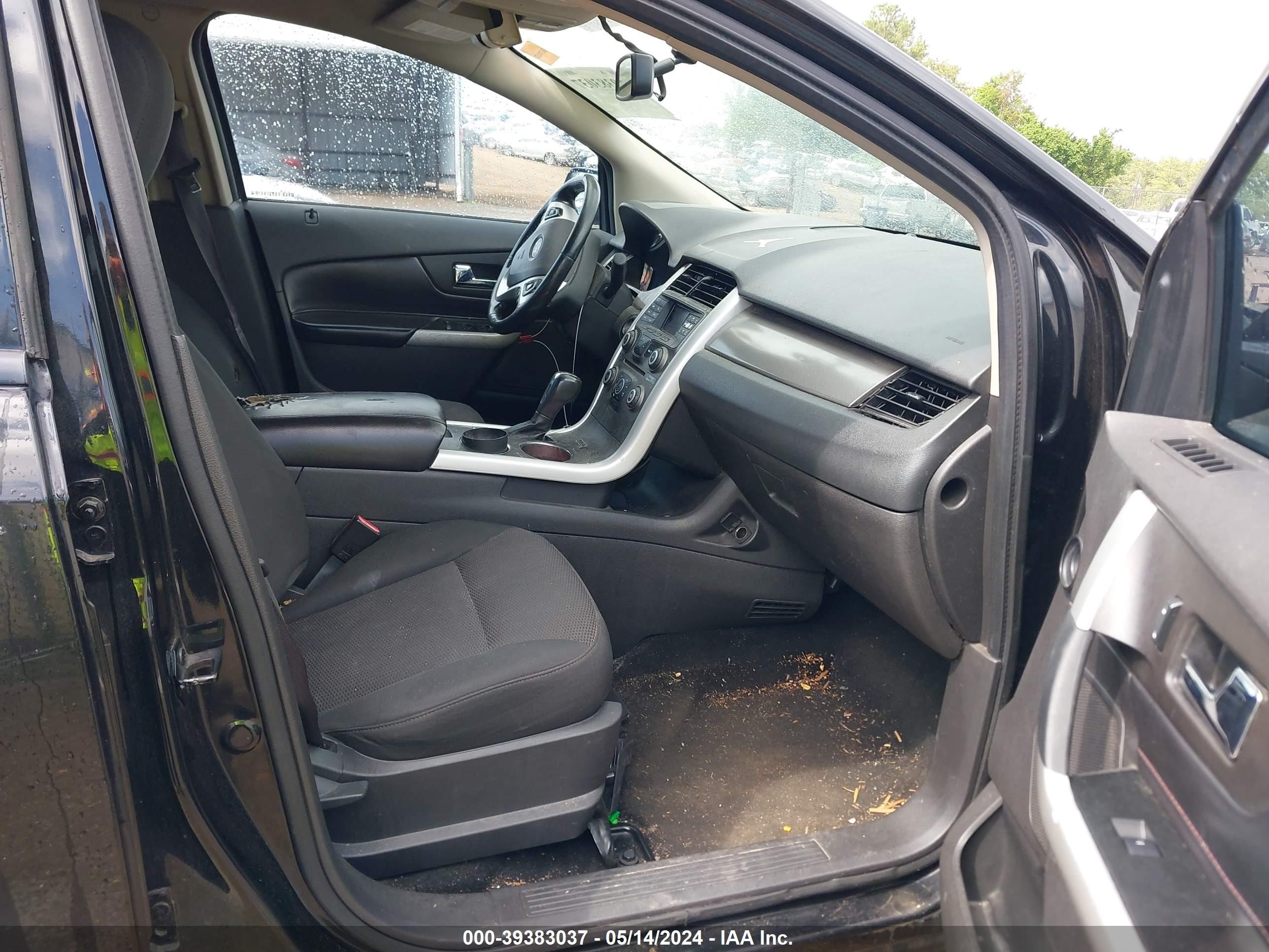 Photo 4 VIN: 2FMDK3KC3DBB35851 - FORD EDGE 