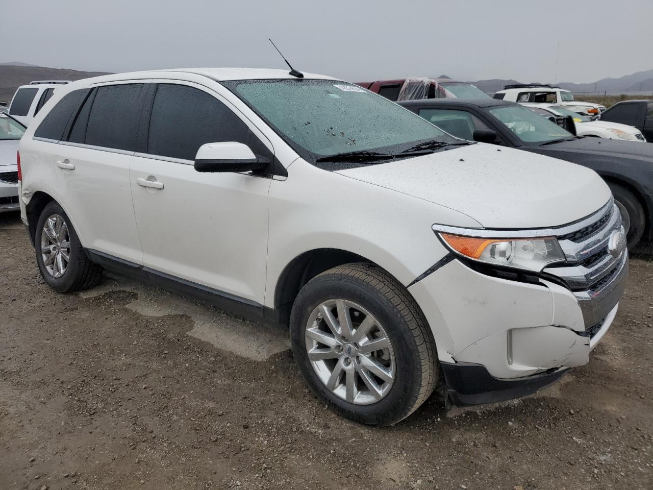 Photo 3 VIN: 2FMDK3KC3EBA39073 - FORD EDGE 