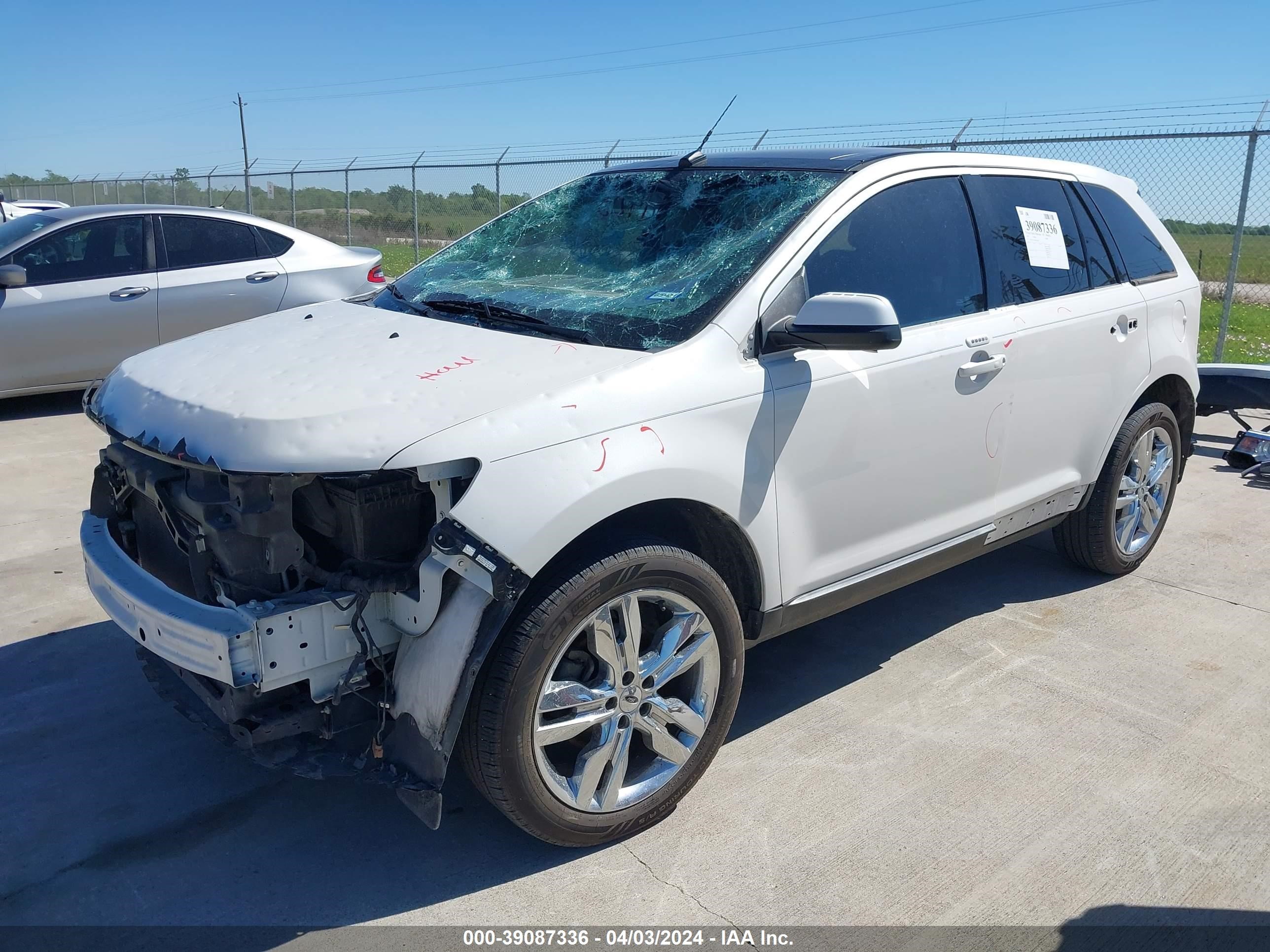 Photo 1 VIN: 2FMDK3KC4EBA50048 - FORD EDGE 