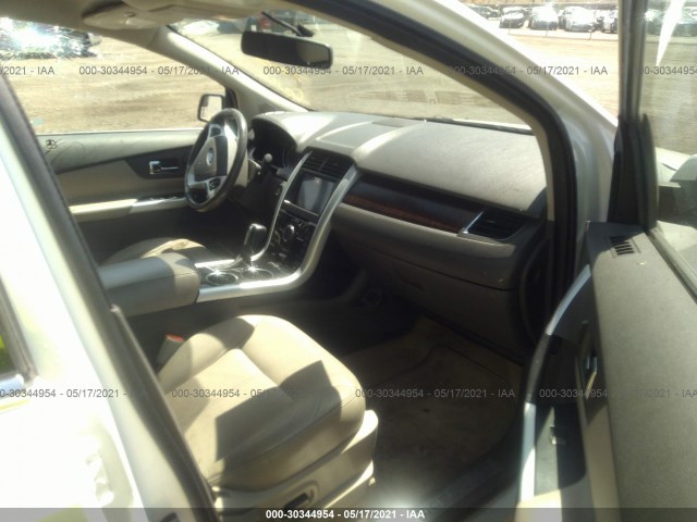 Photo 4 VIN: 2FMDK3KC5BBB24153 - FORD EDGE 