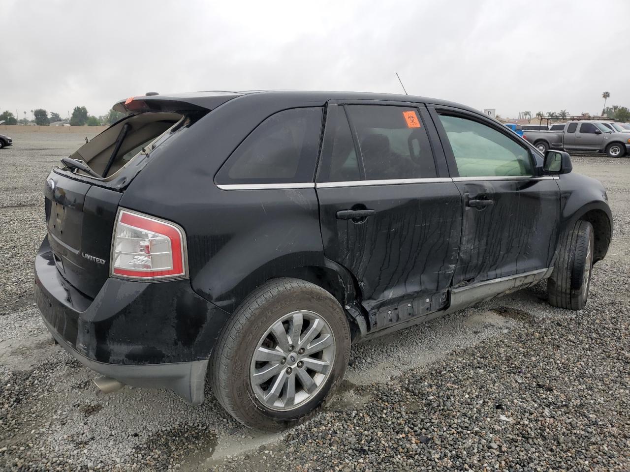 Photo 2 VIN: 2FMDK3KC6ABB04699 - FORD EDGE 