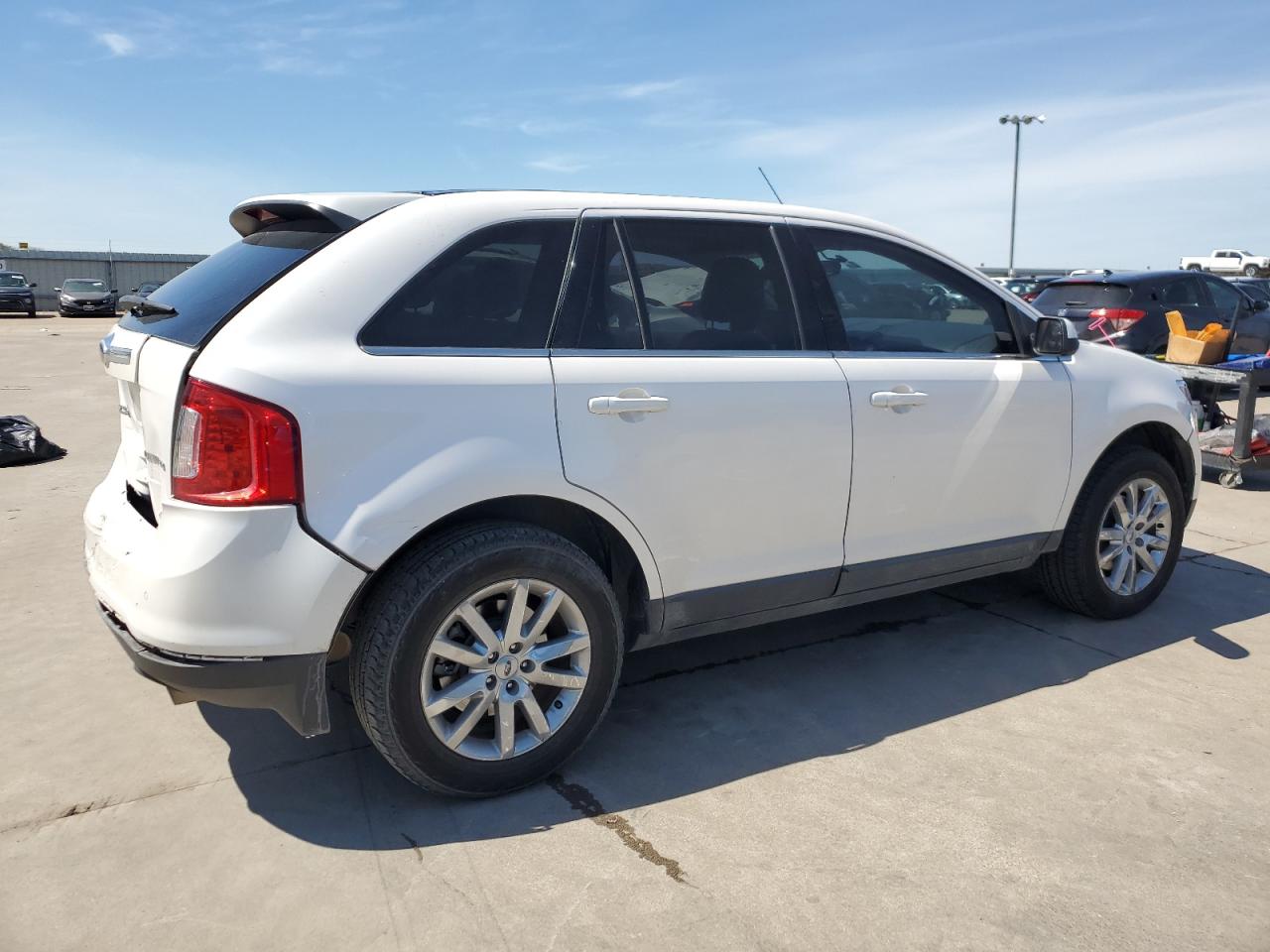 Photo 2 VIN: 2FMDK3KC6CBA58696 - FORD EDGE 