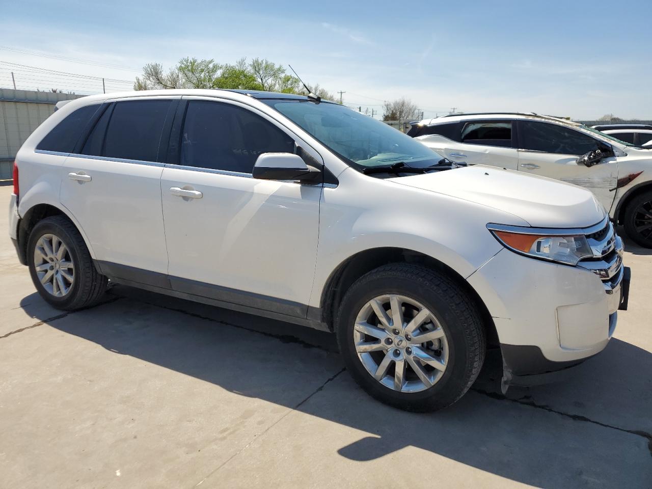 Photo 3 VIN: 2FMDK3KC6CBA58696 - FORD EDGE 