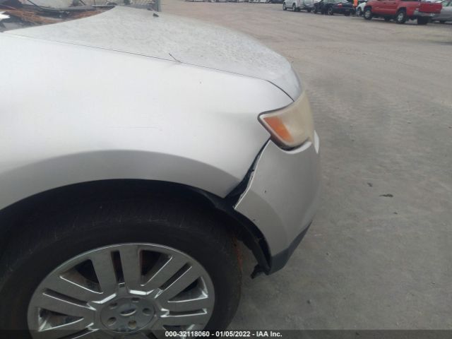 Photo 5 VIN: 2FMDK3KC7ABB04100 - FORD EDGE 