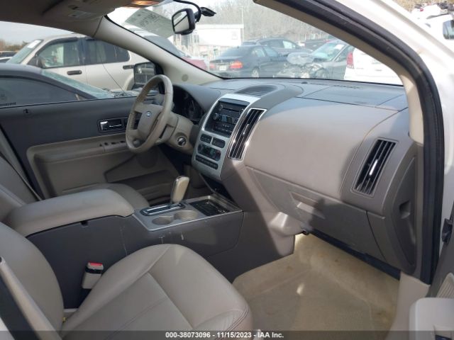 Photo 4 VIN: 2FMDK3KC7ABB38019 - FORD EDGE 