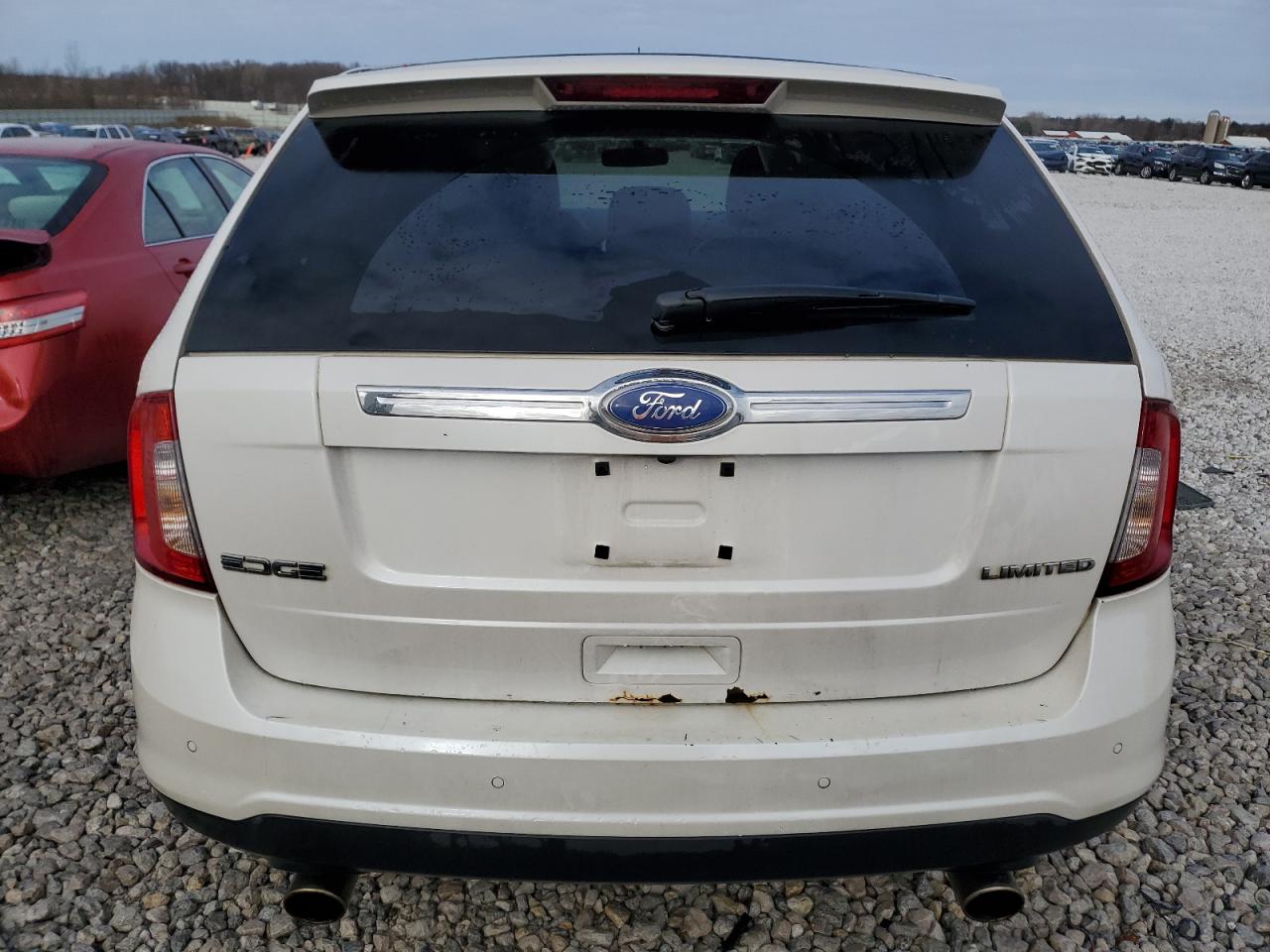 Photo 5 VIN: 2FMDK3KC7BBB13610 - FORD EDGE 