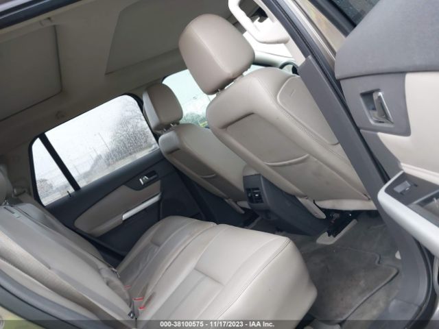 Photo 7 VIN: 2FMDK3KC7CBA61882 - FORD EDGE 