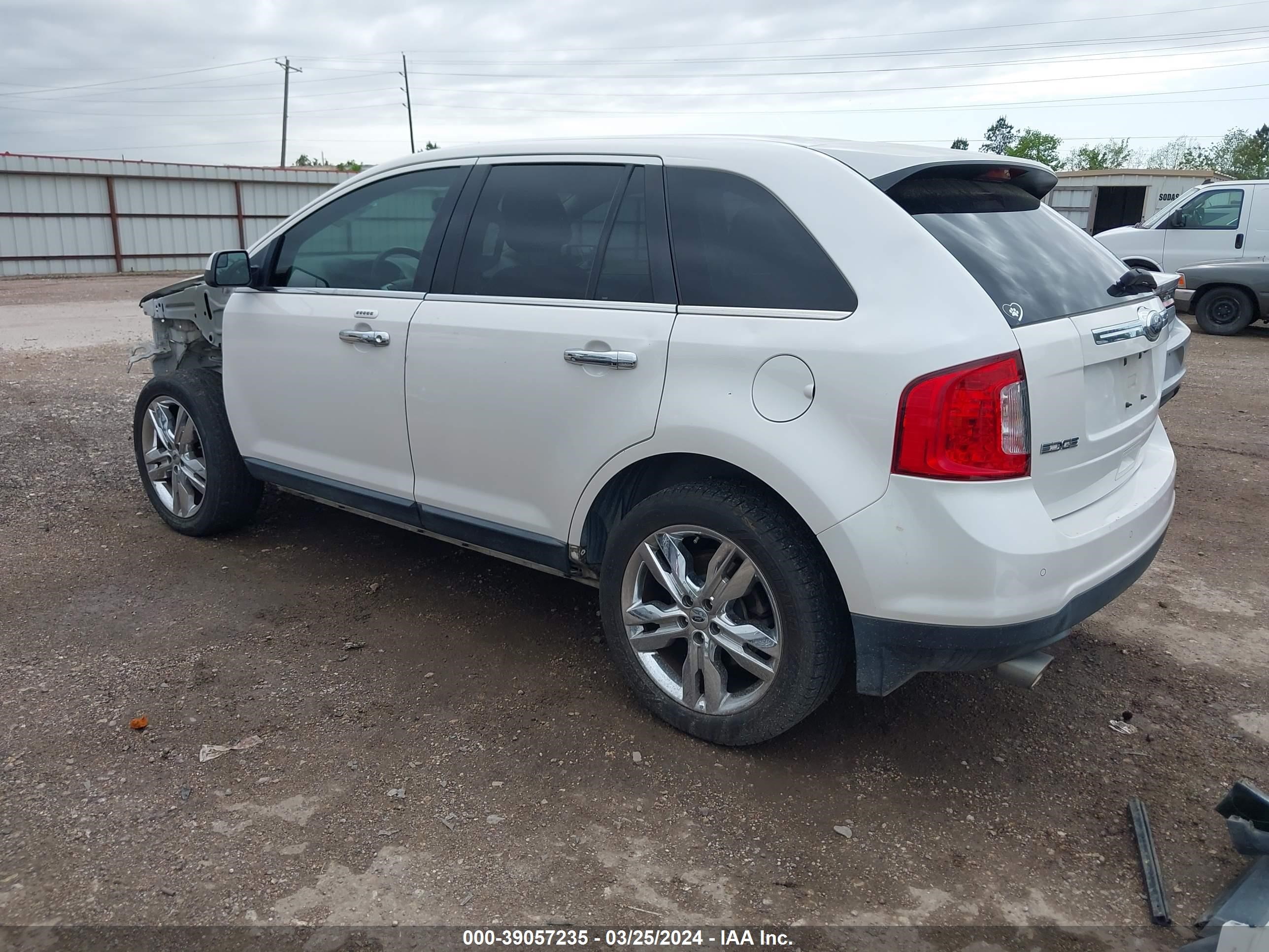 Photo 2 VIN: 2FMDK3KC7EBB85640 - FORD EDGE 