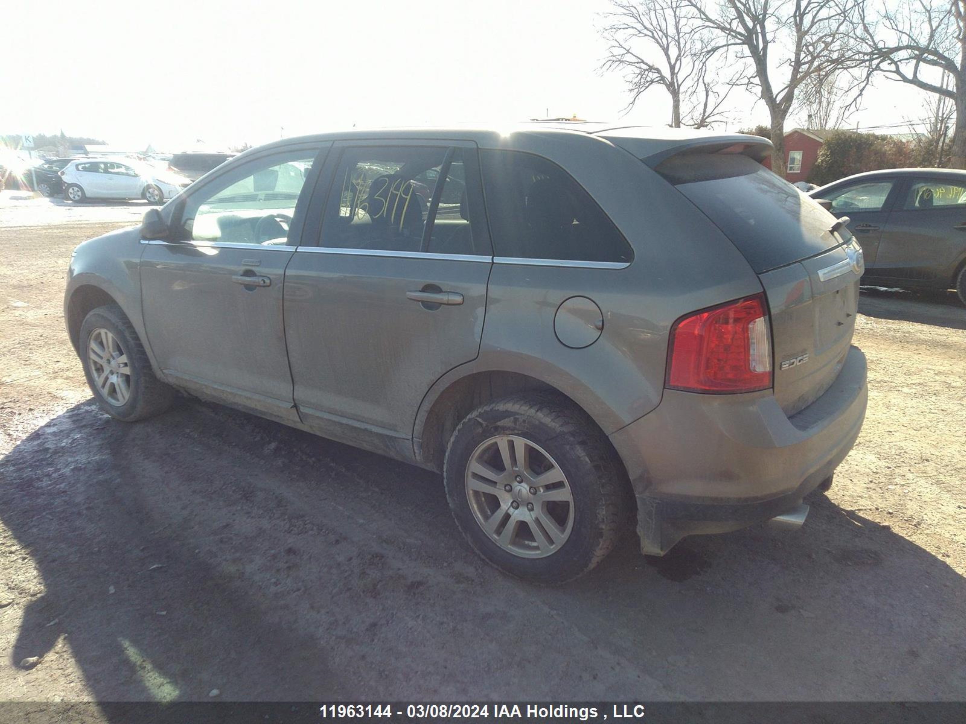 Photo 2 VIN: 2FMDK3KC8DBA13809 - FORD EDGE 