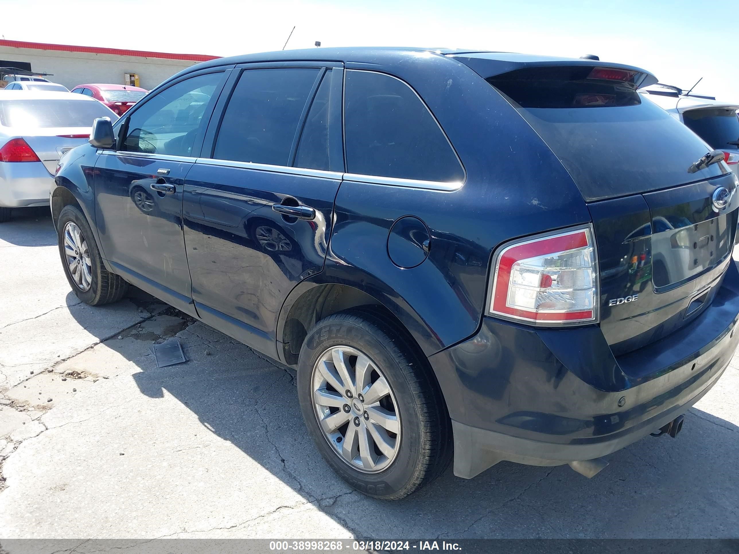 Photo 2 VIN: 2FMDK3KC9ABA60259 - FORD EDGE 