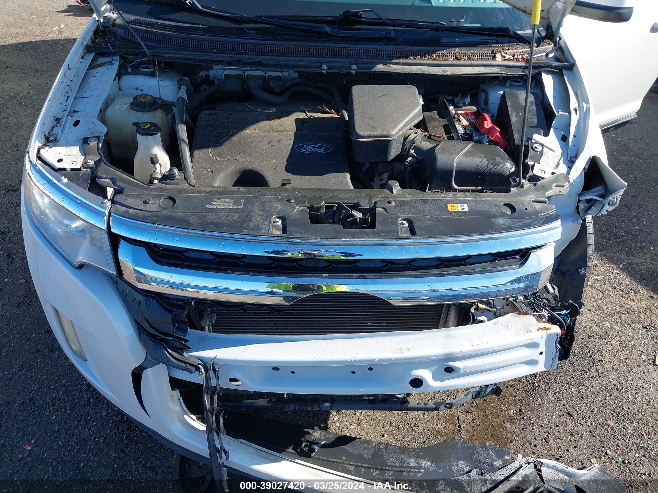 Photo 9 VIN: 2FMDK3KC9BBA95174 - FORD EDGE 