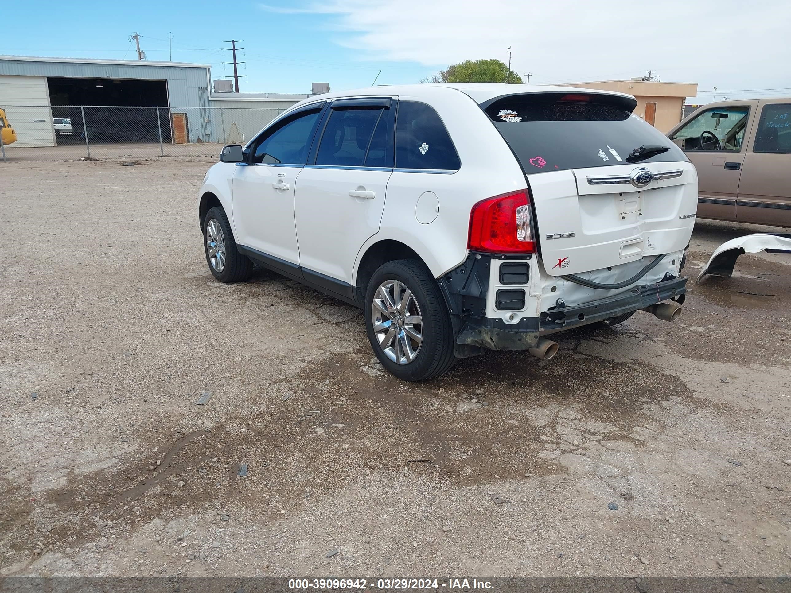 Photo 2 VIN: 2FMDK3KC9DBA58399 - FORD EDGE 