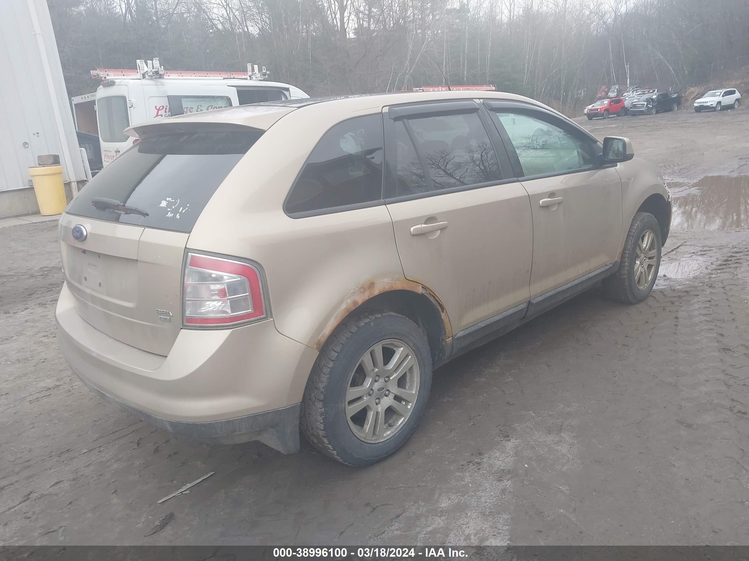 Photo 3 VIN: 2FMDK48C07BA68904 - FORD EDGE 