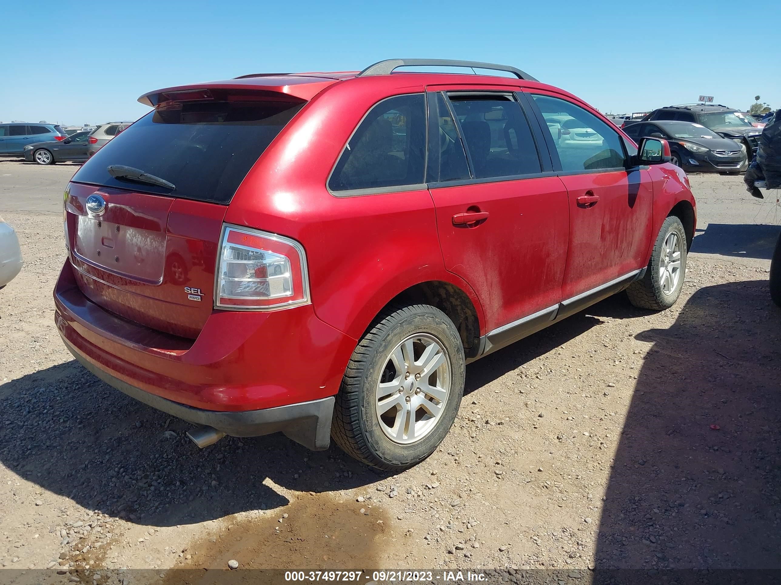 Photo 3 VIN: 2FMDK48C37BA63051 - FORD EDGE 