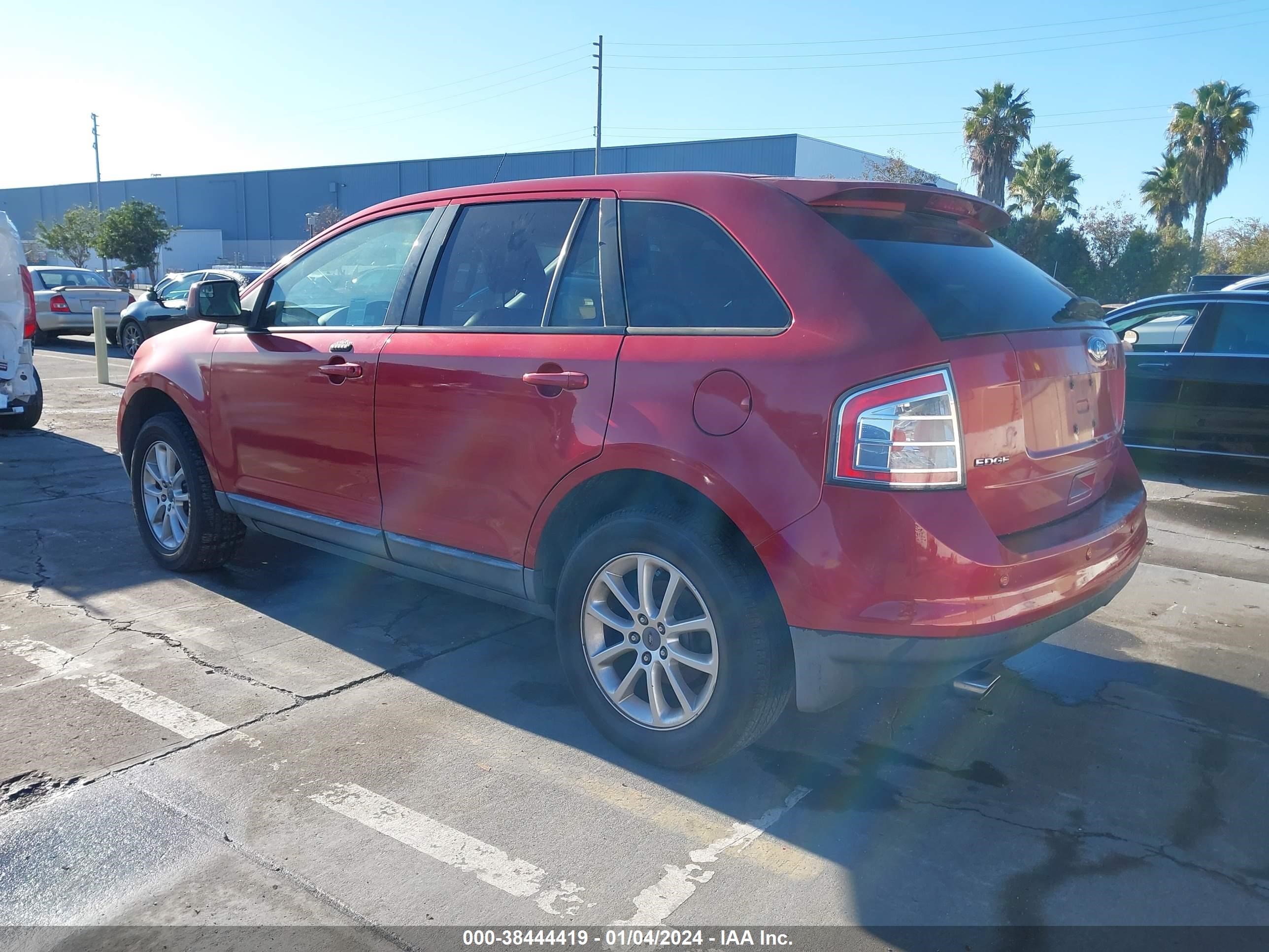 Photo 2 VIN: 2FMDK48C39BA53039 - FORD EDGE 