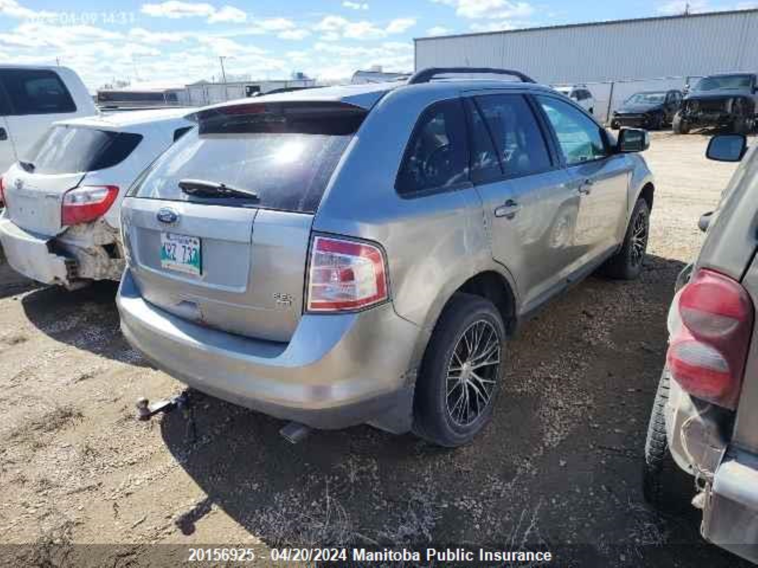 Photo 3 VIN: 2FMDK48C48BA34630 - FORD EDGE 