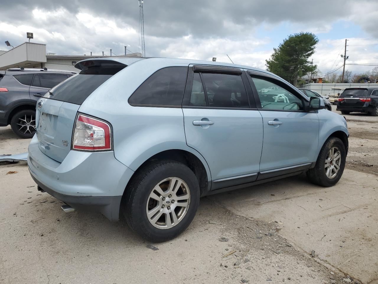 Photo 2 VIN: 2FMDK48C58BA13821 - FORD EDGE 