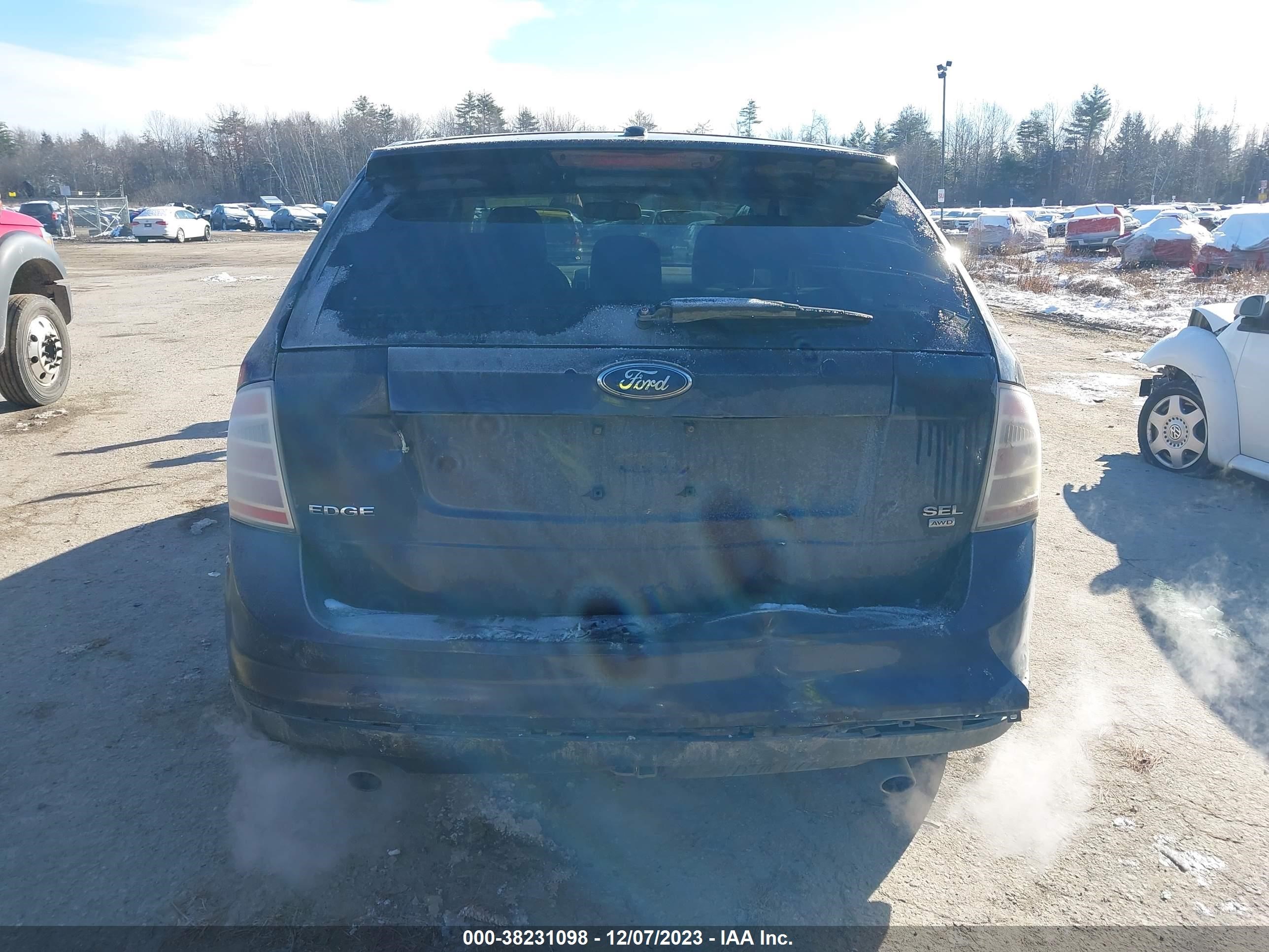 Photo 15 VIN: 2FMDK48C77BB23283 - FORD EDGE 