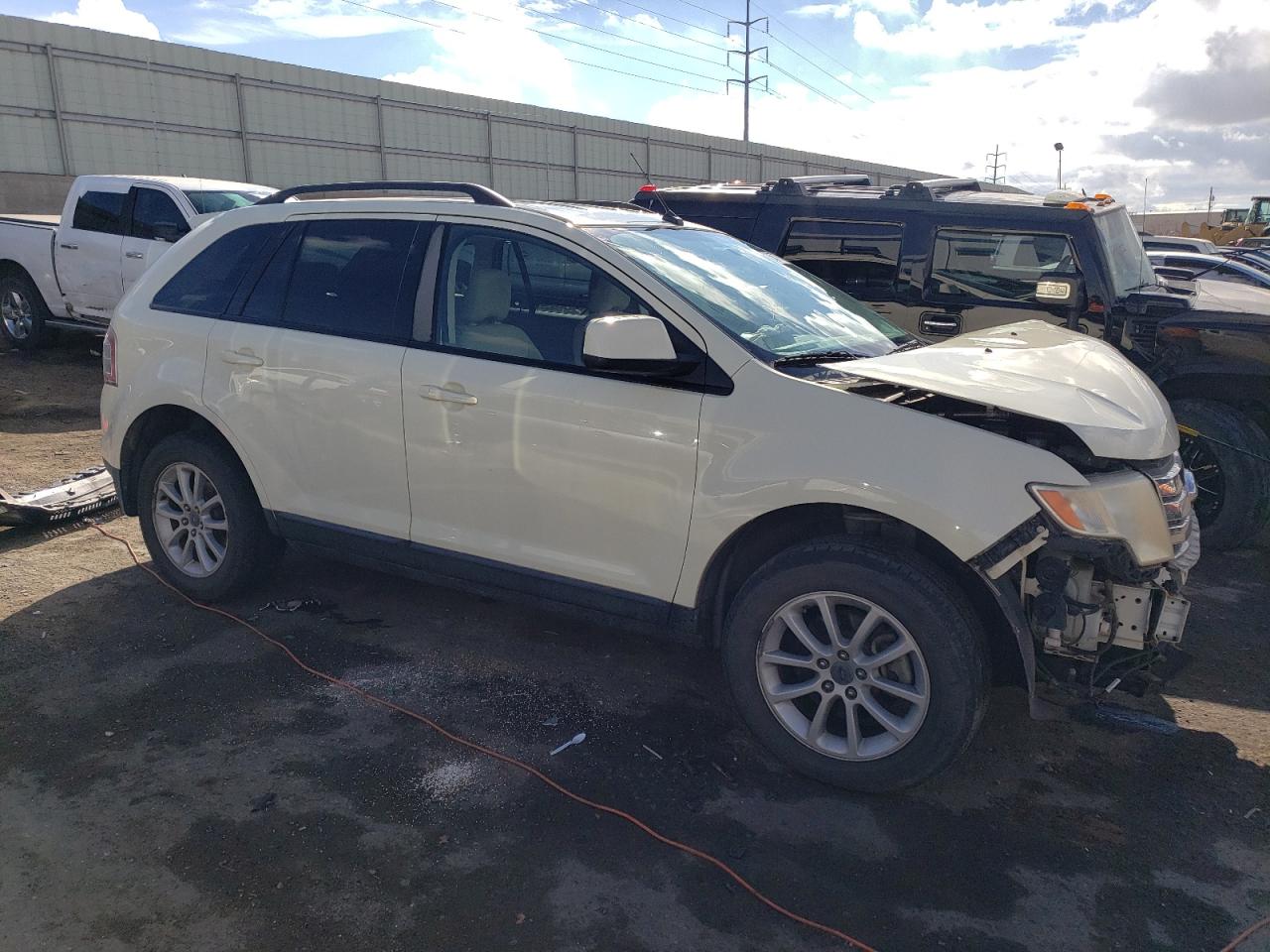 Photo 3 VIN: 2FMDK48C97BA54497 - FORD EDGE 