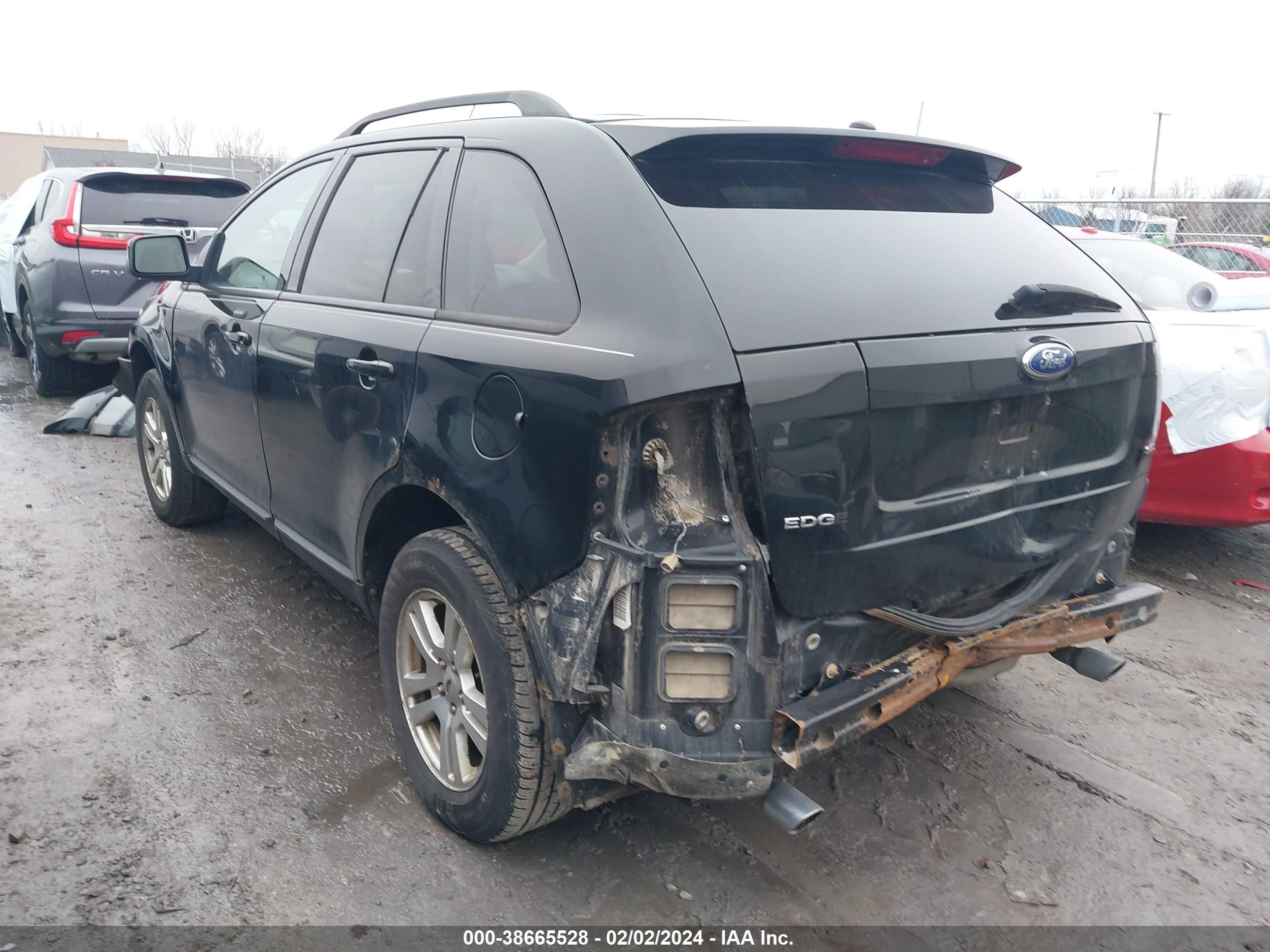 Photo 2 VIN: 2FMDK48CX8BA68541 - FORD EDGE 