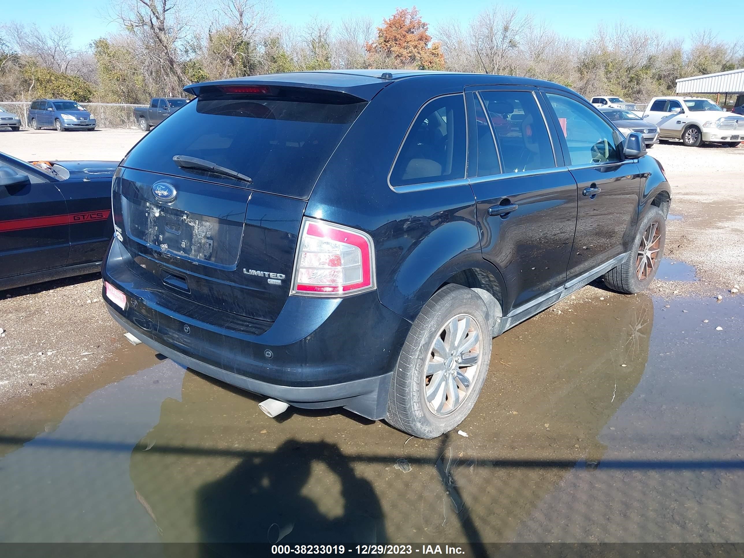 Photo 3 VIN: 2FMDK49C28BB21229 - FORD EDGE 