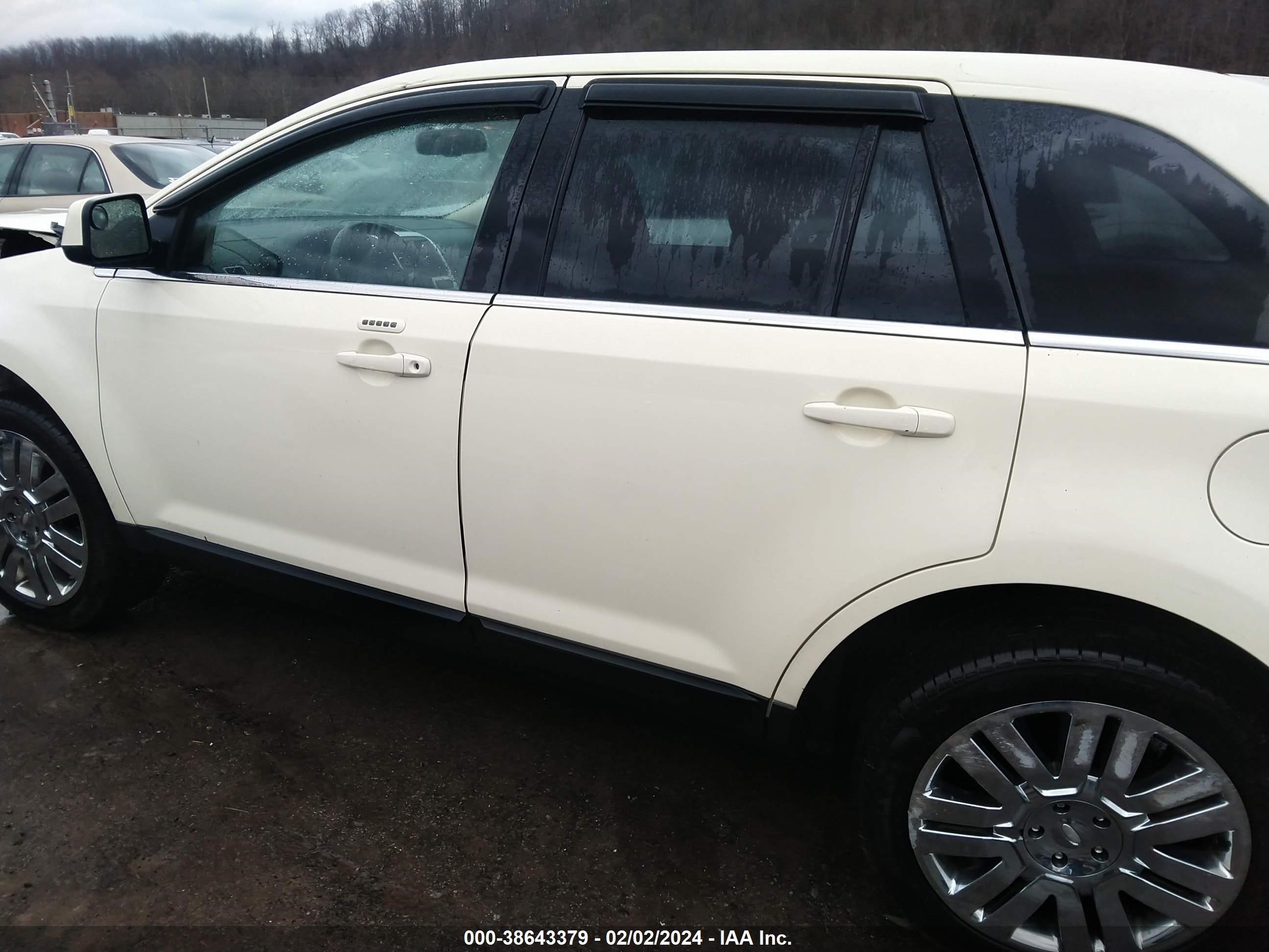 Photo 13 VIN: 2FMDK49C38BA01214 - FORD EDGE 