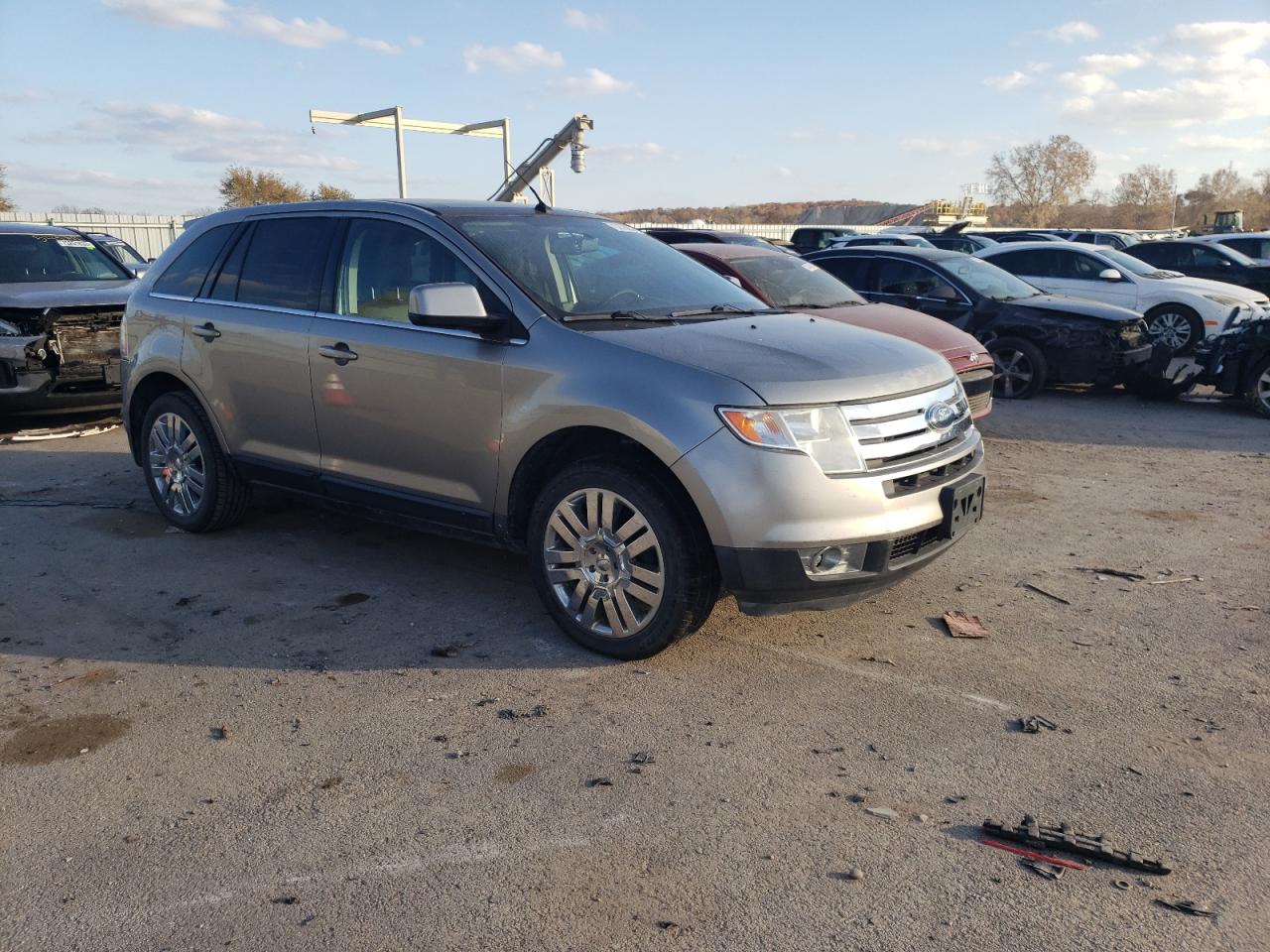 Photo 3 VIN: 2FMDK49C58BA02428 - FORD EDGE 