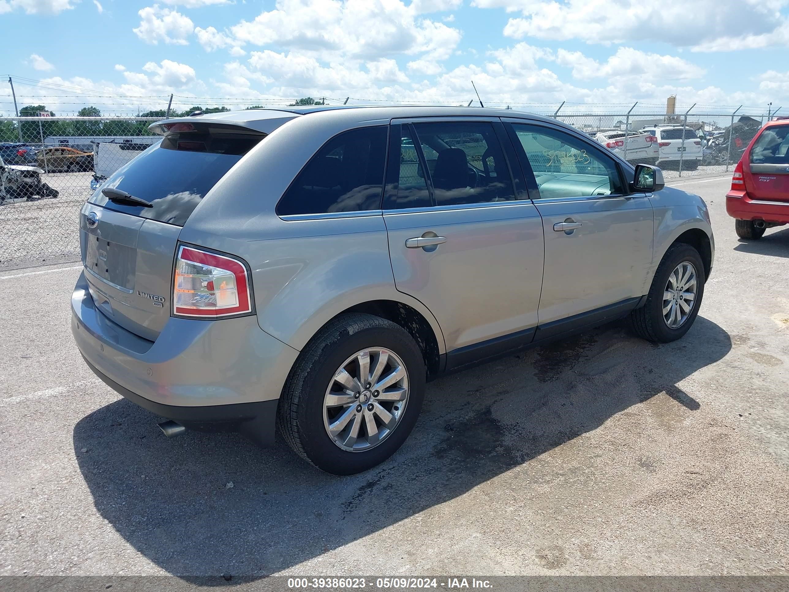 Photo 3 VIN: 2FMDK49C58BA81616 - FORD EDGE 