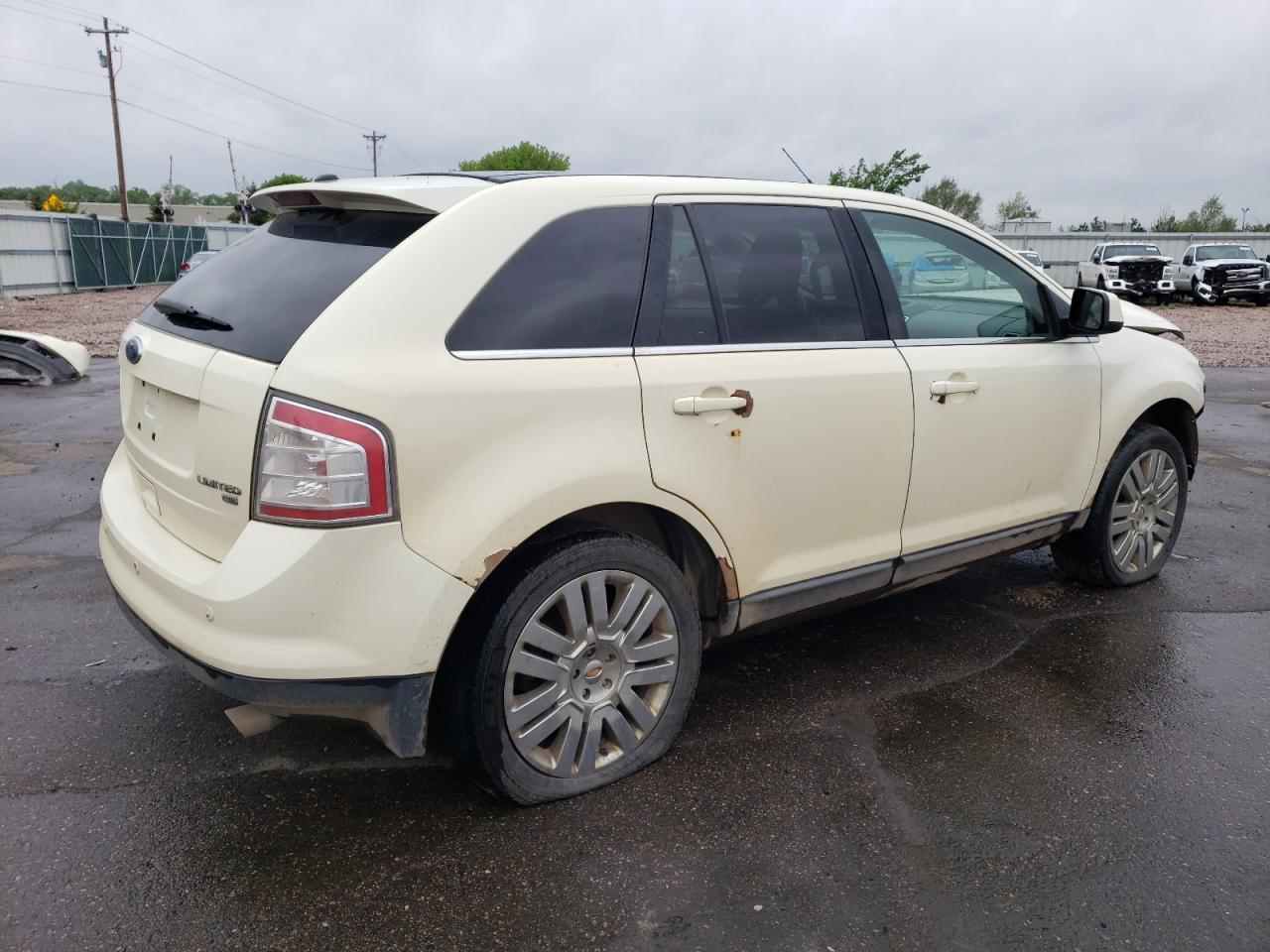 Photo 2 VIN: 2FMDK49C68BA27628 - FORD EDGE 