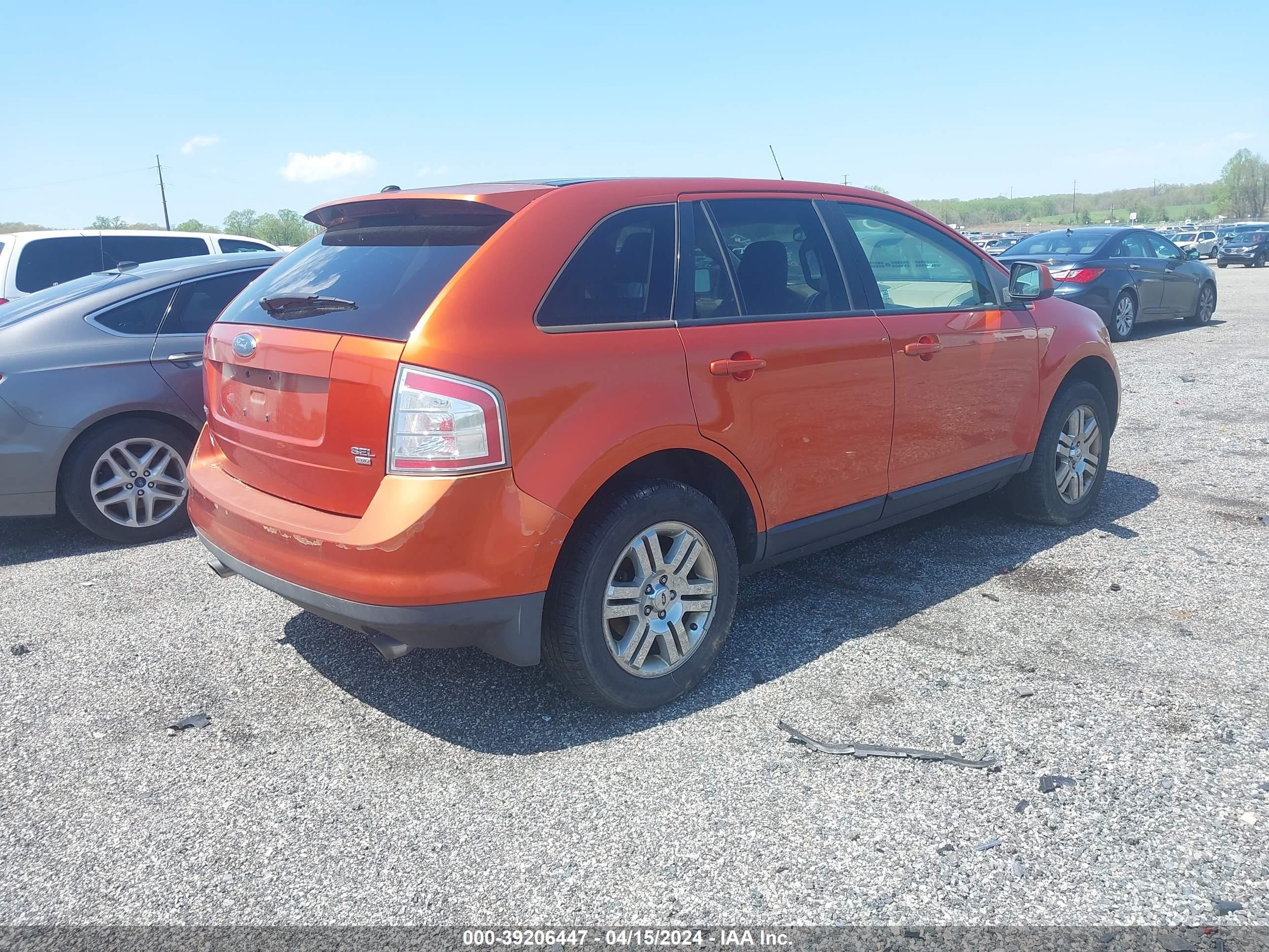 Photo 3 VIN: 2FMDK49C77BA95306 - FORD EDGE 