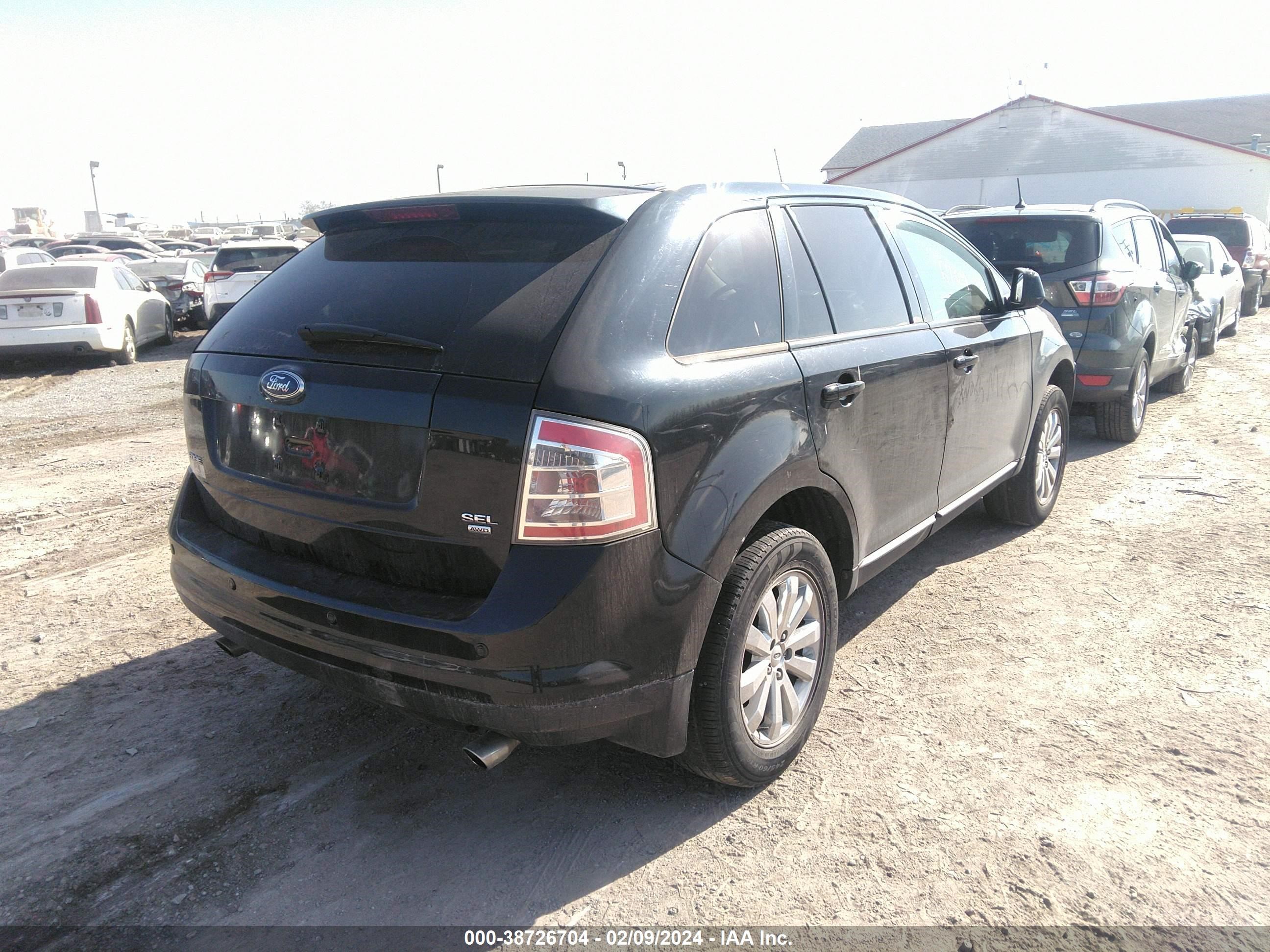 Photo 3 VIN: 2FMDK49CX7BB22790 - FORD EDGE 