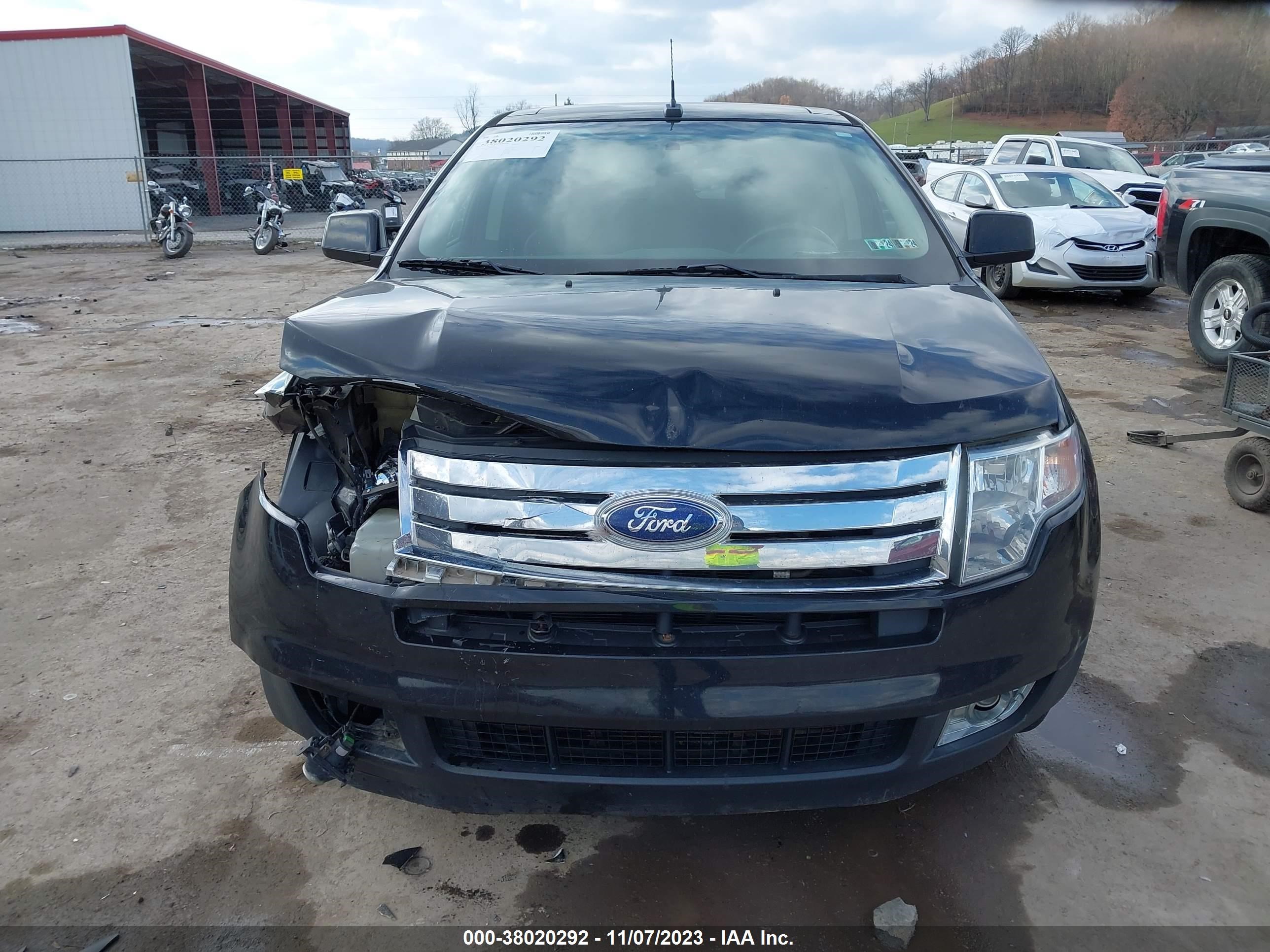 Photo 10 VIN: 2FMDK49CX7BB41453 - FORD EDGE 