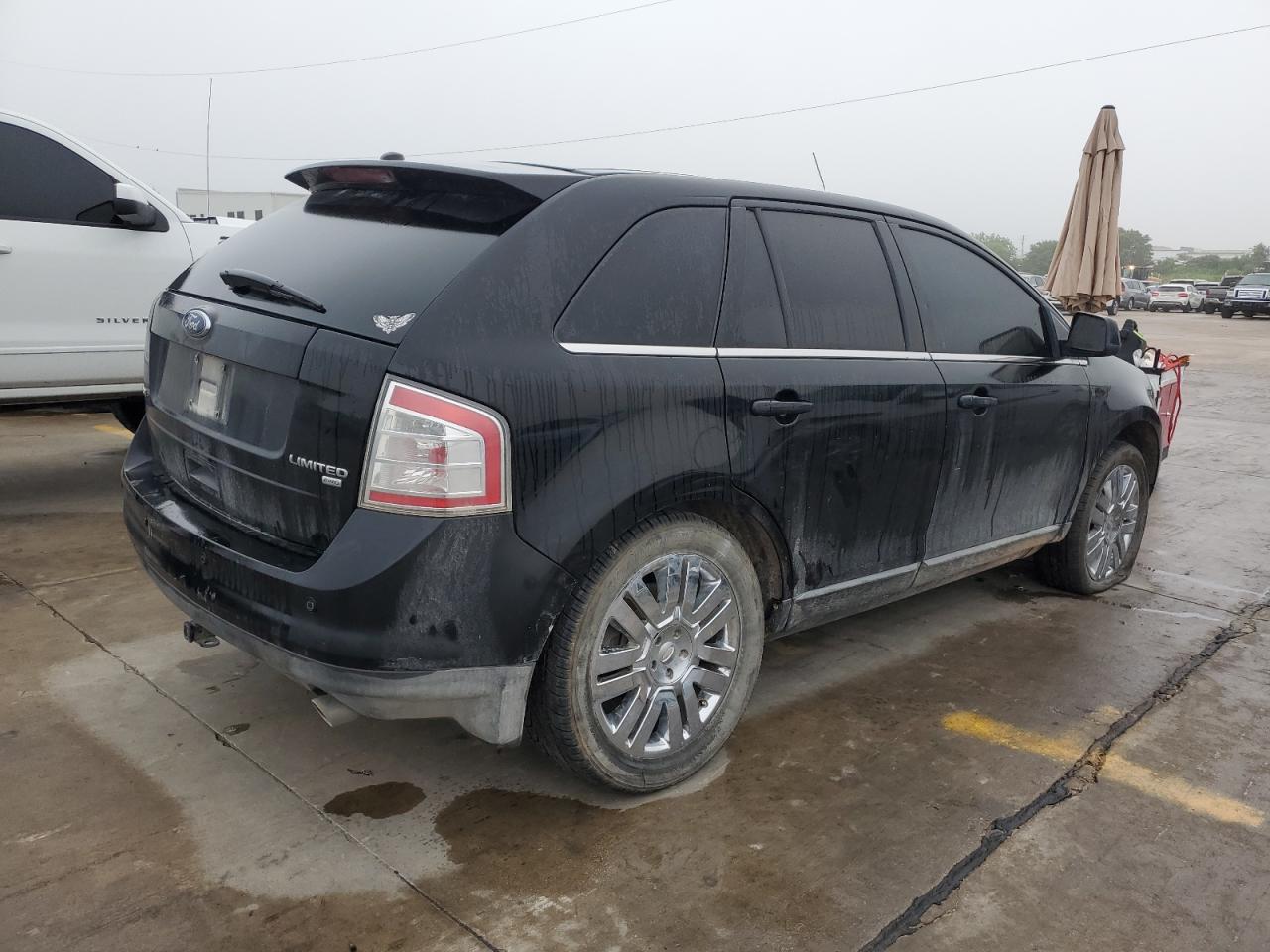 Photo 2 VIN: 2FMDK49CX8BA18818 - FORD EDGE 