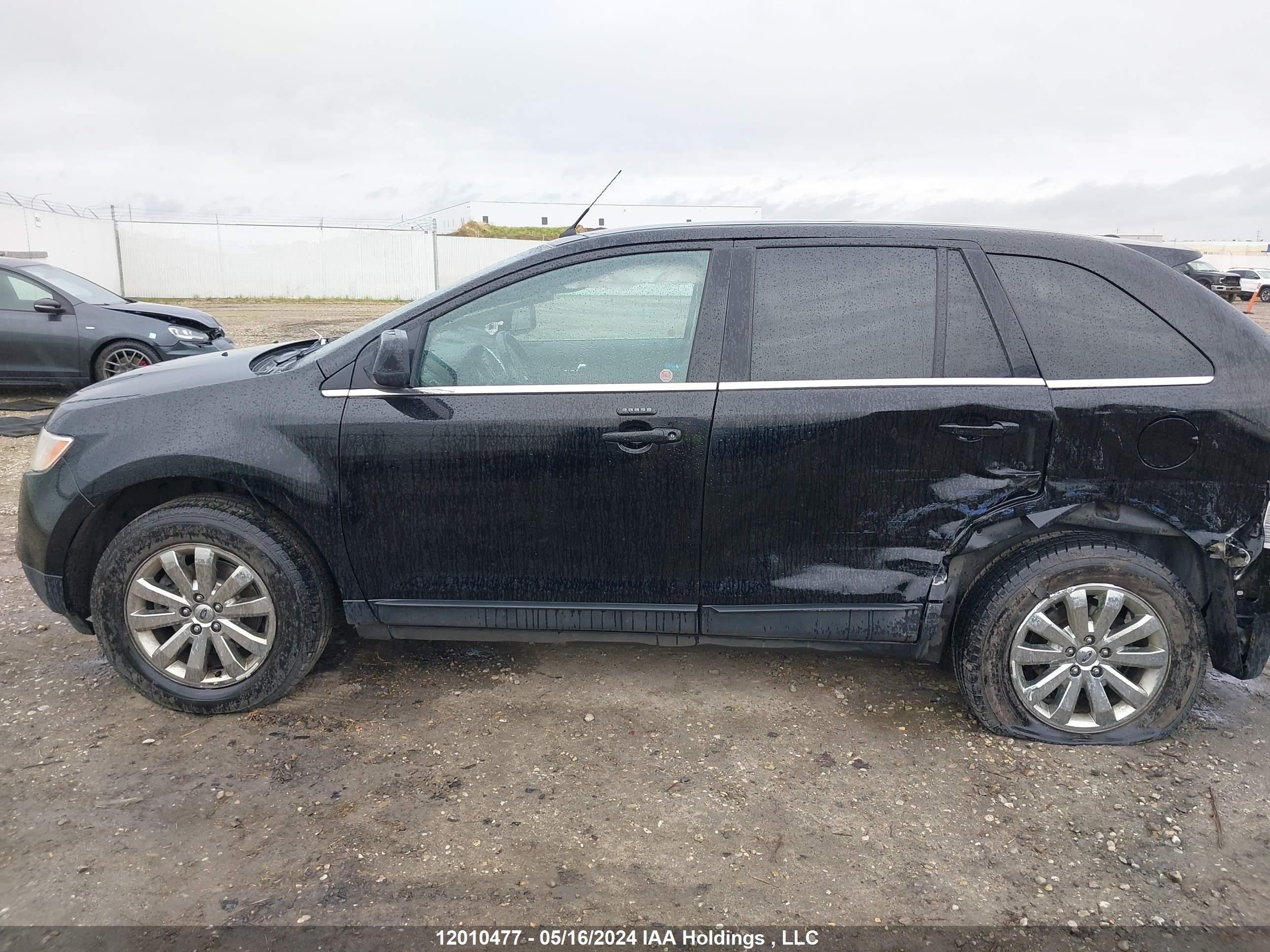 Photo 13 VIN: 2FMDK49CX8BA25705 - FORD EDGE 