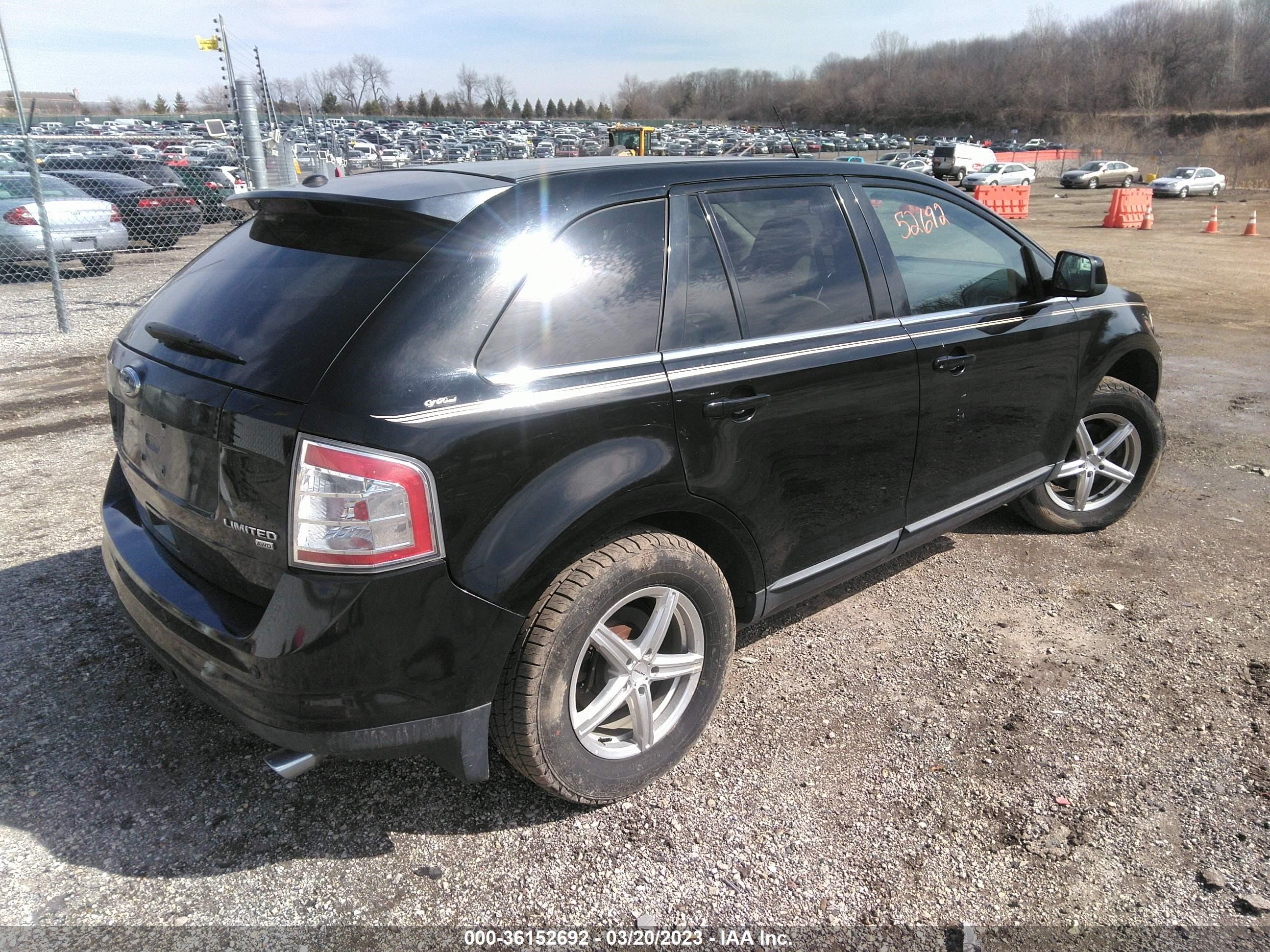 Photo 3 VIN: 2FMDK49CX8BB36075 - FORD EDGE 