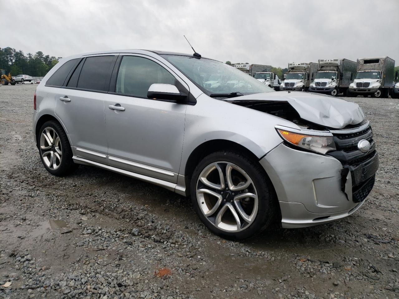 Photo 3 VIN: 2FMDK4AK3BBB64780 - FORD EDGE 