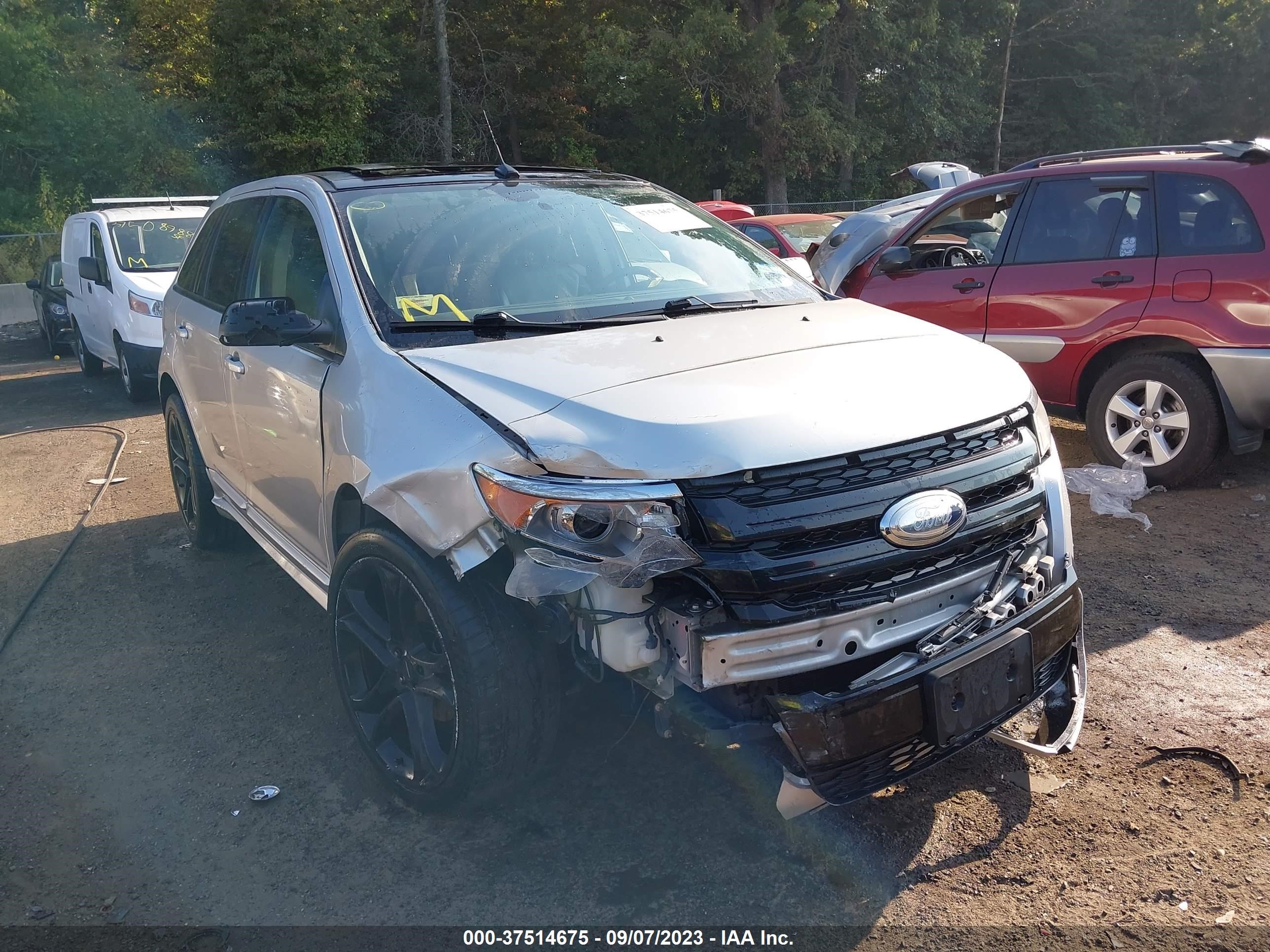 Photo 5 VIN: 2FMDK4AK4BBB38771 - FORD EDGE 