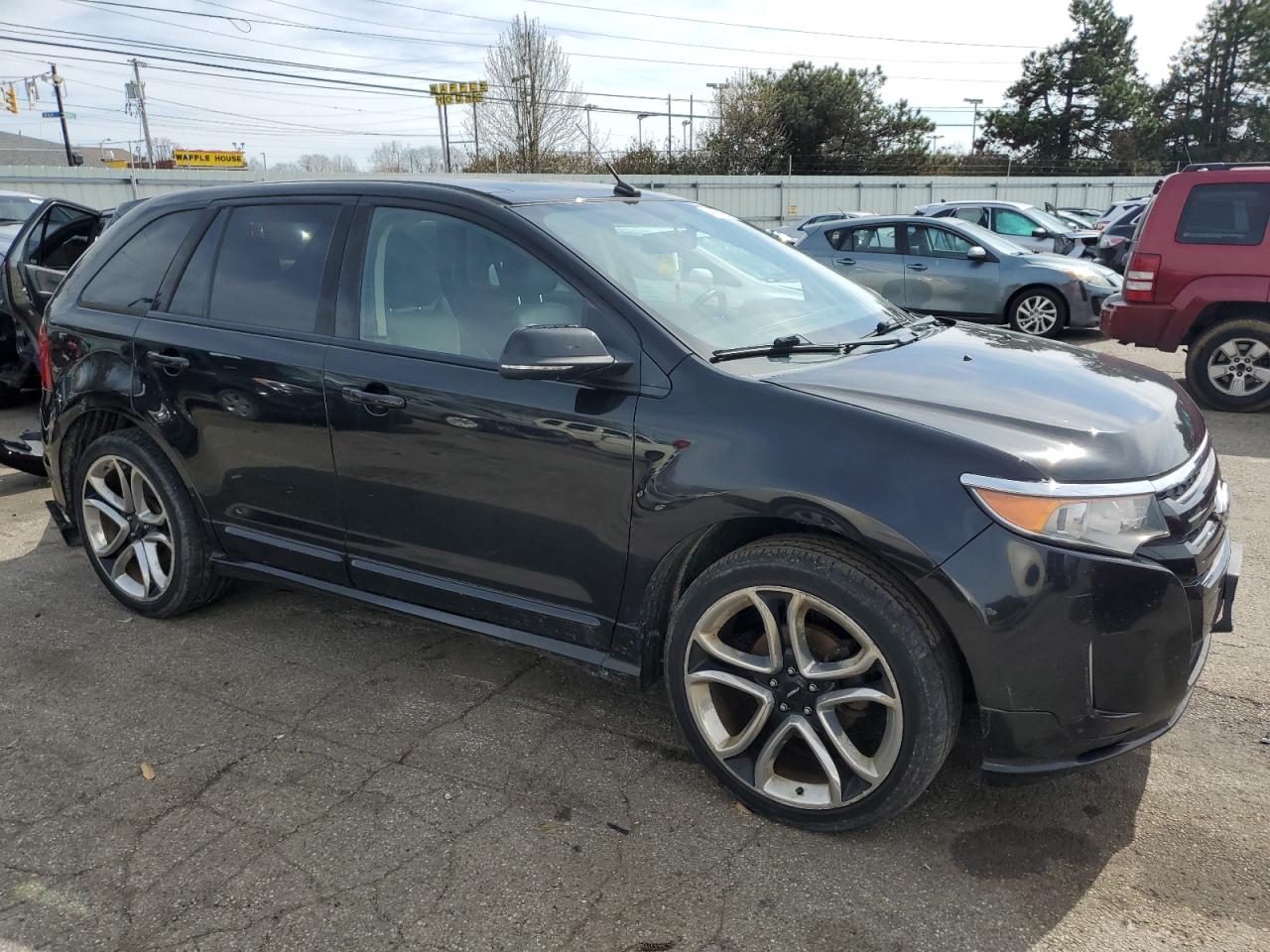 Photo 3 VIN: 2FMDK4AKXDBC48789 - FORD EDGE 