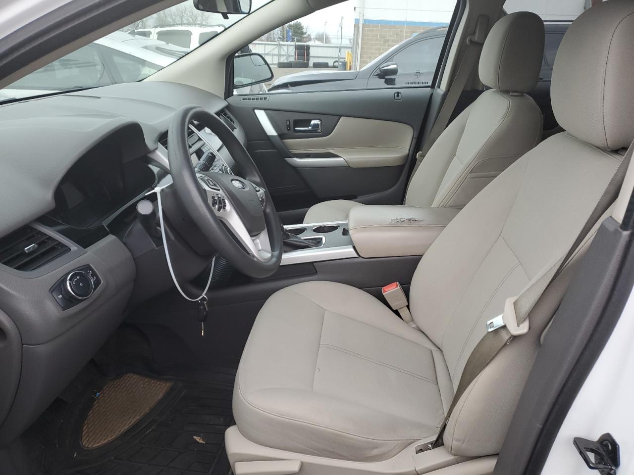 Photo 6 VIN: 2FMDK4GC4EBB16032 - FORD EDGE 