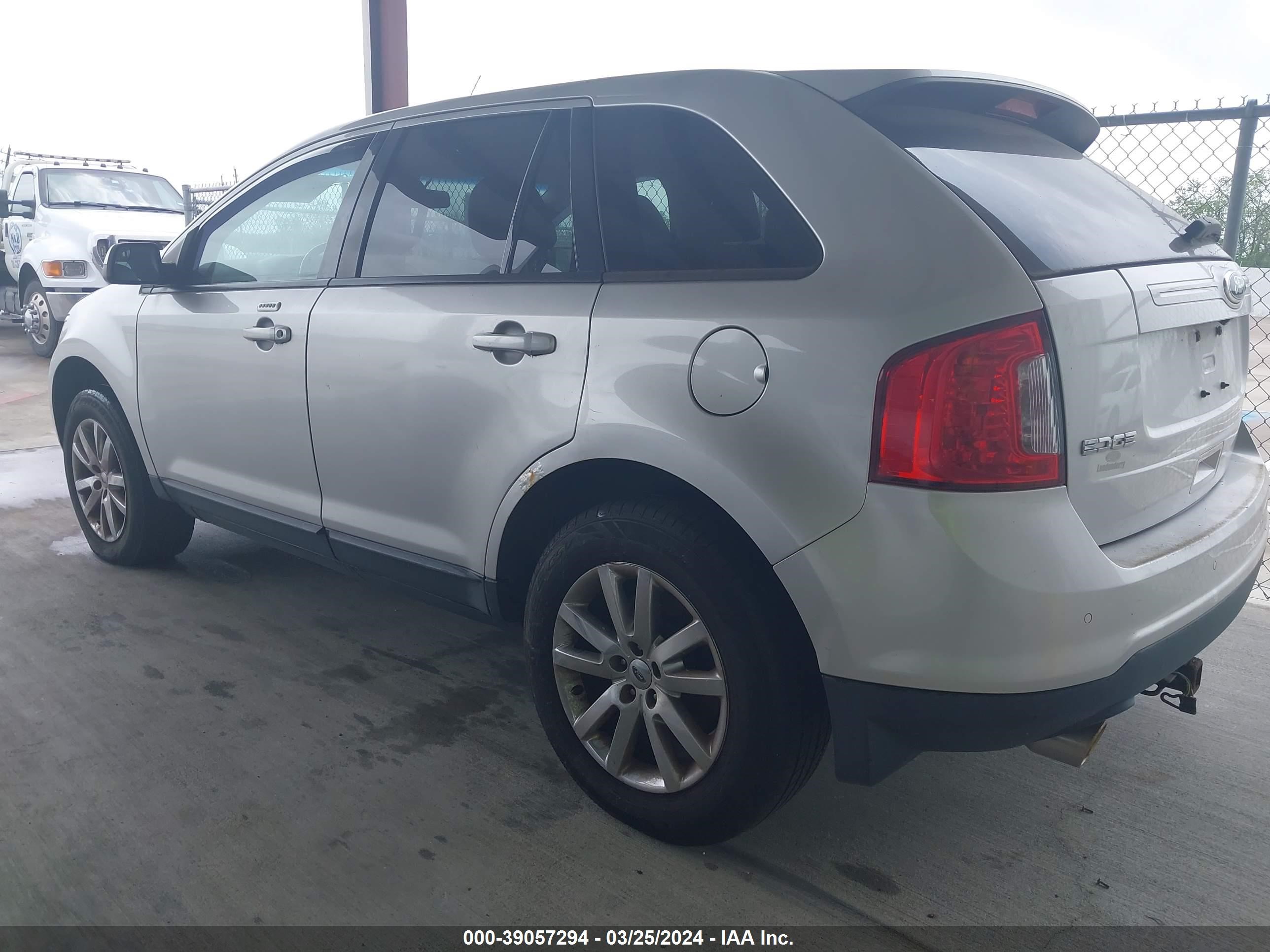 Photo 2 VIN: 2FMDK4JC0EBB33628 - FORD EDGE 