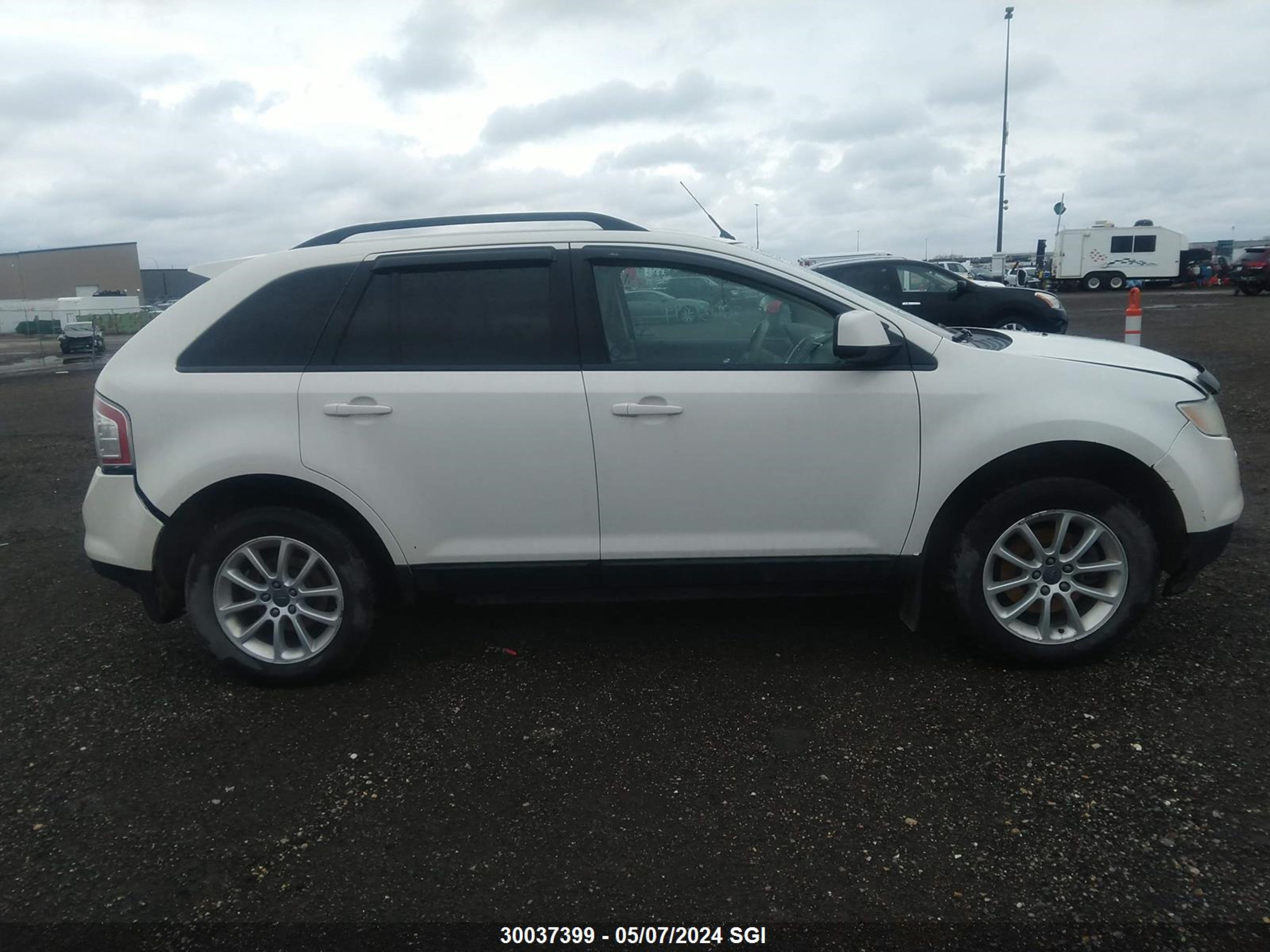 Photo 12 VIN: 2FMDK4JC1ABB06786 - FORD EDGE 