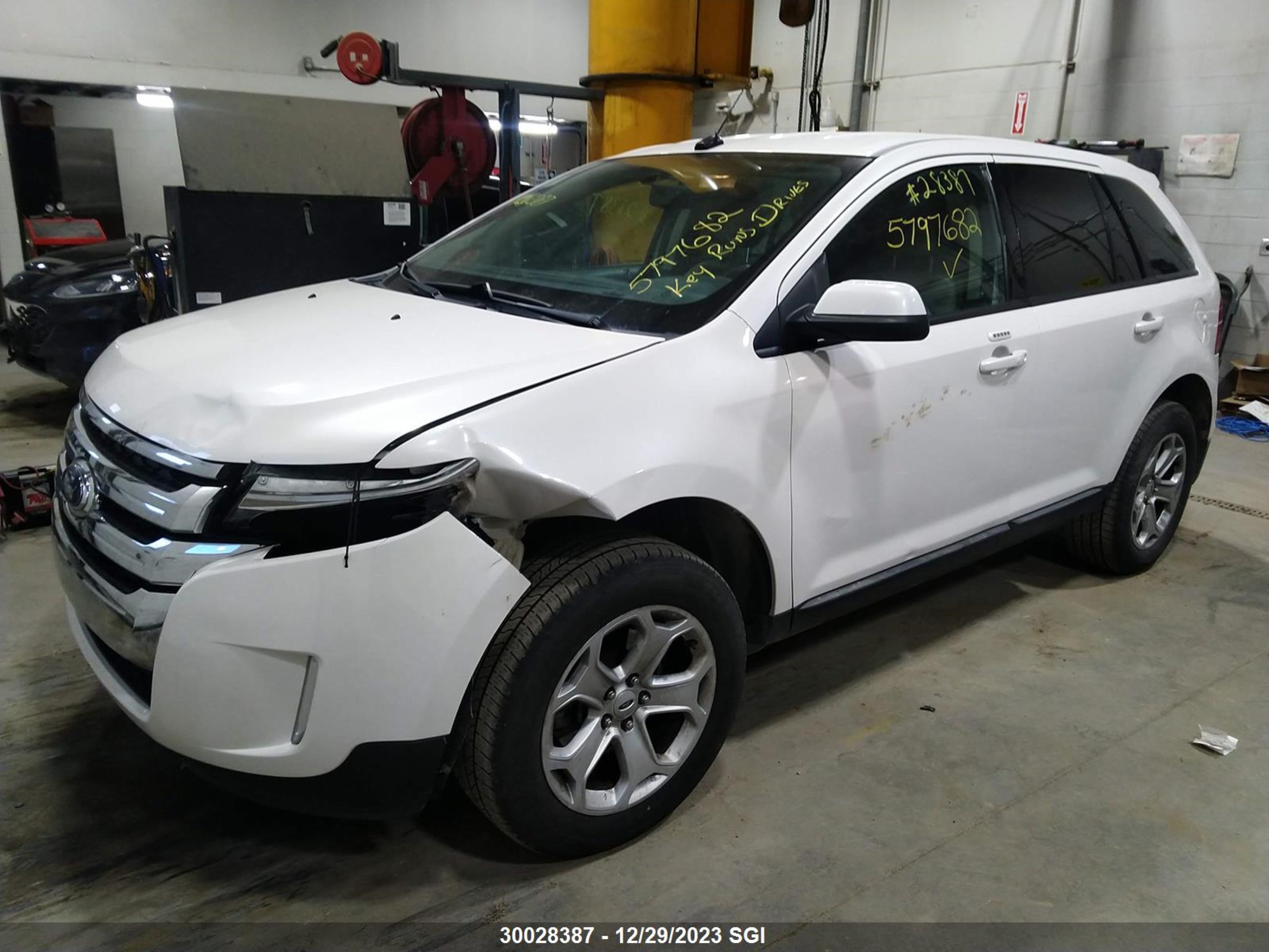 Photo 1 VIN: 2FMDK4JC1DBE12231 - FORD EDGE 