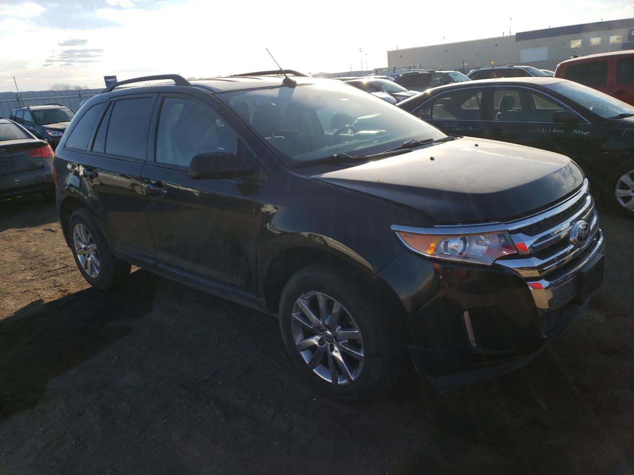 Photo 3 VIN: 2FMDK4JC2EBB64475 - FORD EDGE 