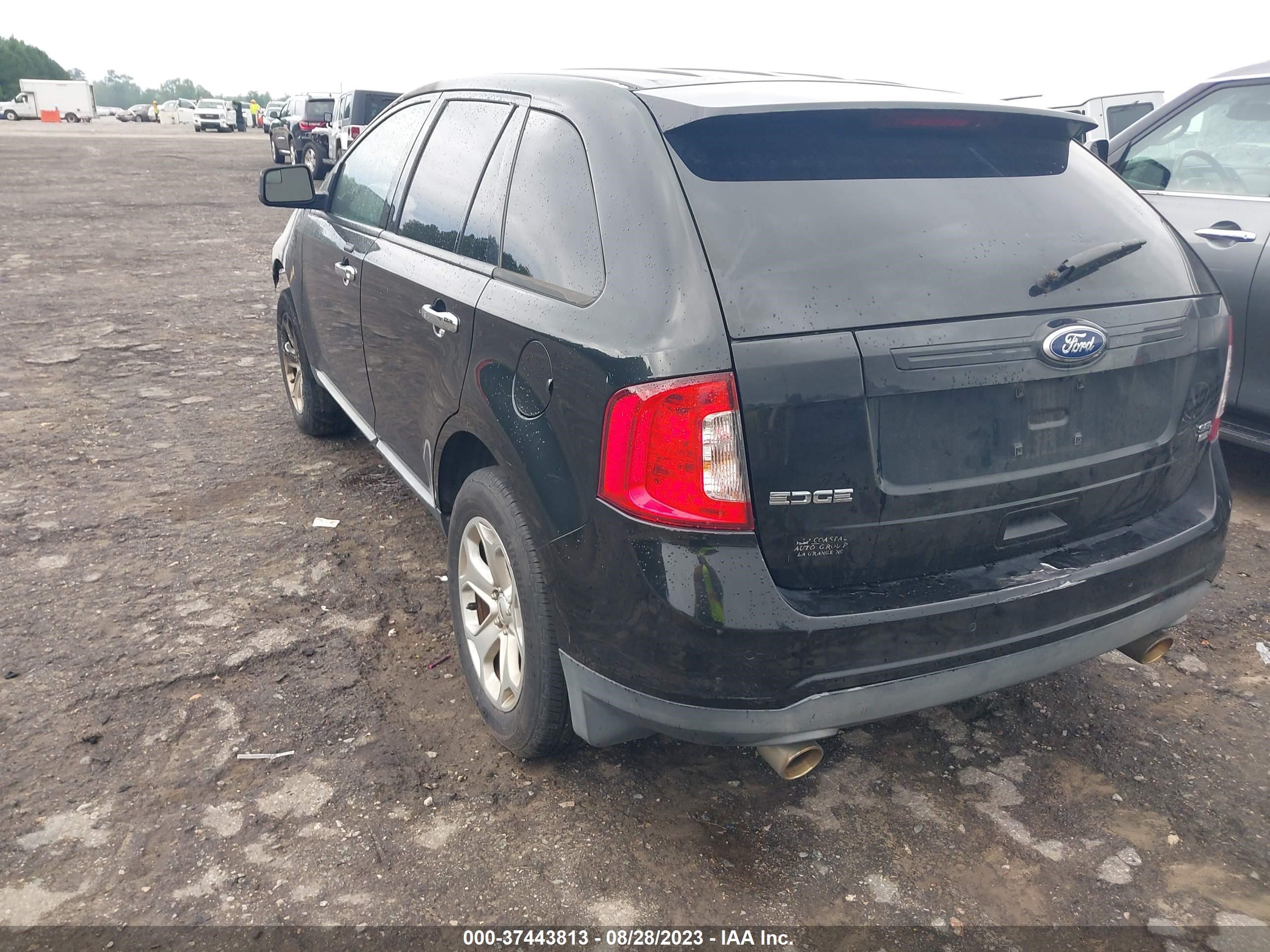 Photo 2 VIN: 2FMDK4JC3BBA39464 - FORD EDGE 