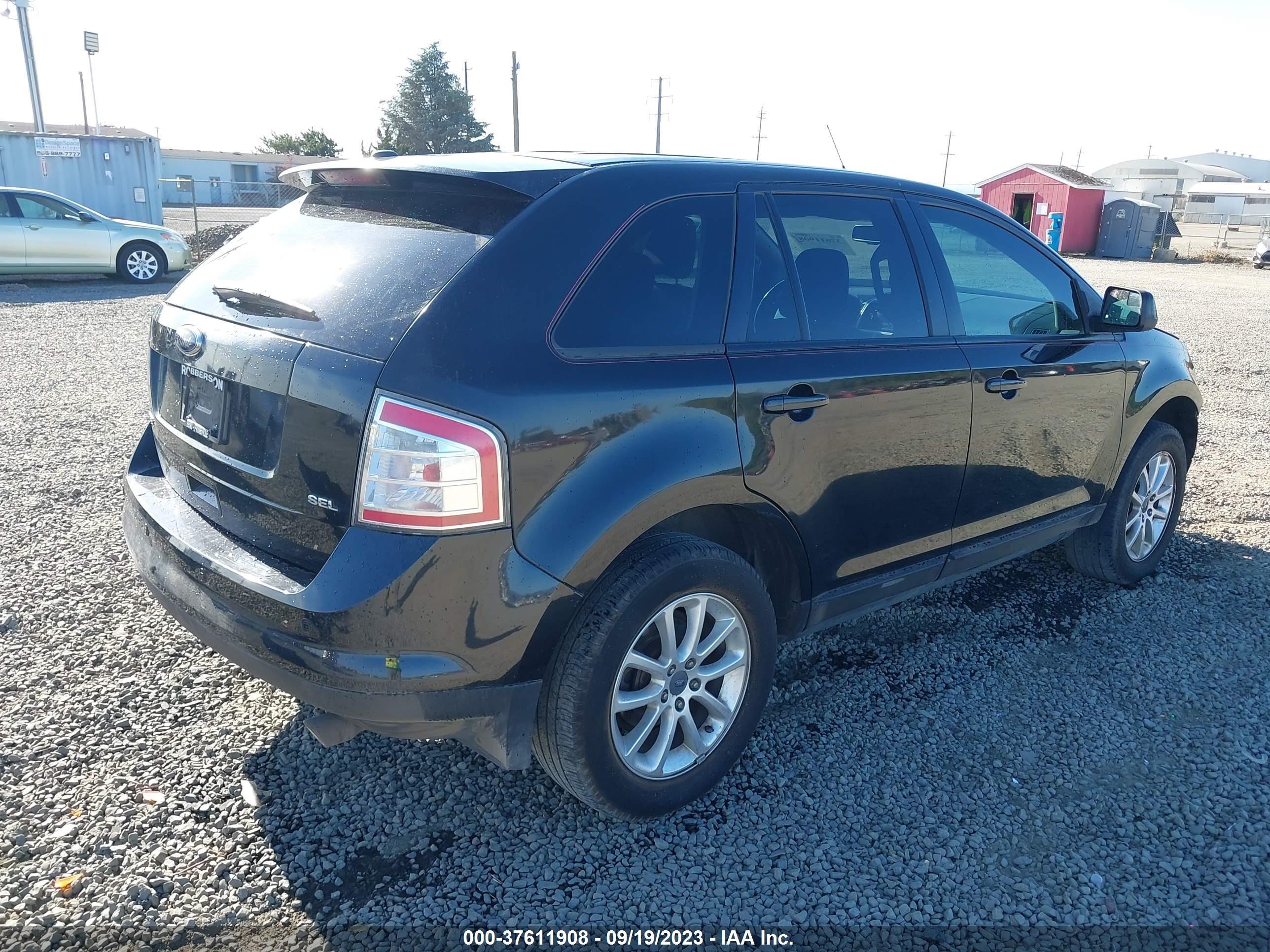 Photo 3 VIN: 2FMDK4JC5ABA75428 - FORD EDGE 