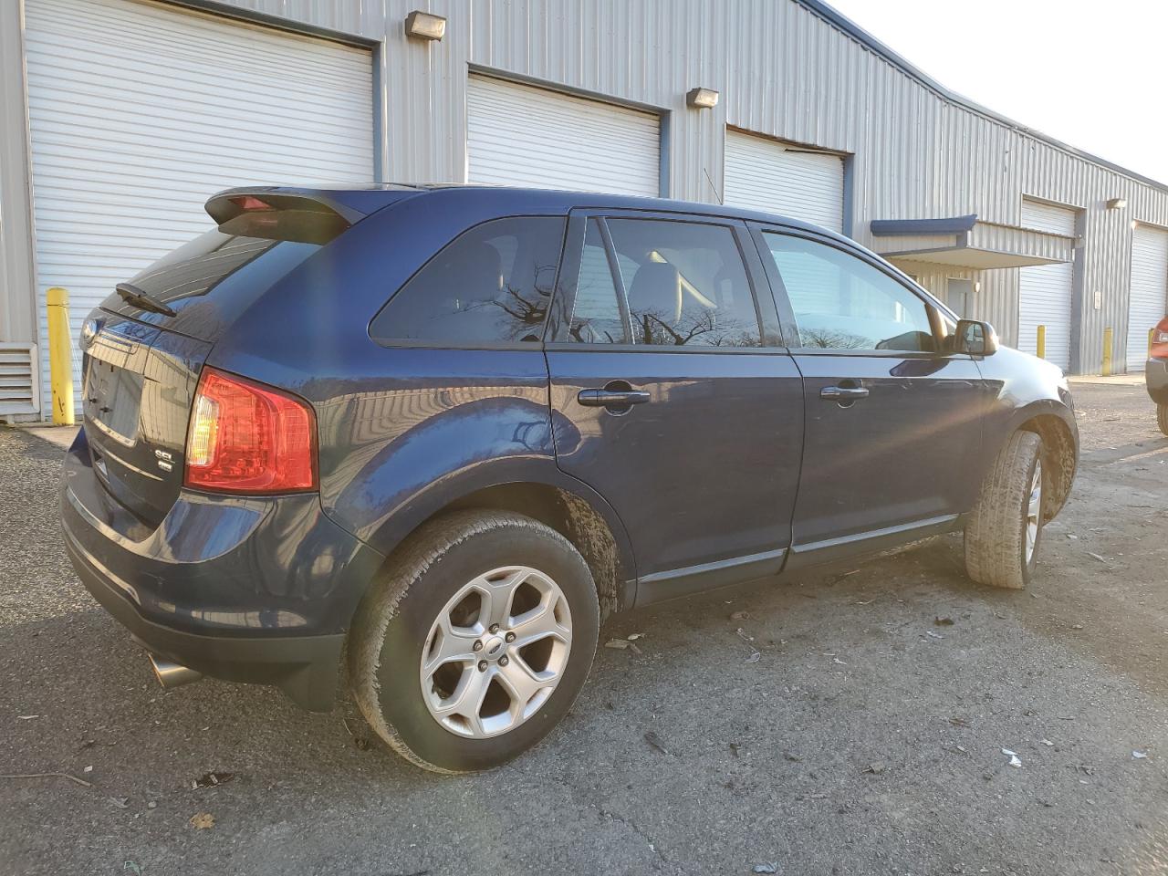 Photo 2 VIN: 2FMDK4JC5CBA25258 - FORD EDGE 