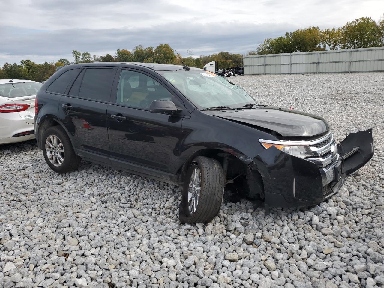 Photo 3 VIN: 2FMDK4JC8DBC88121 - FORD EDGE 